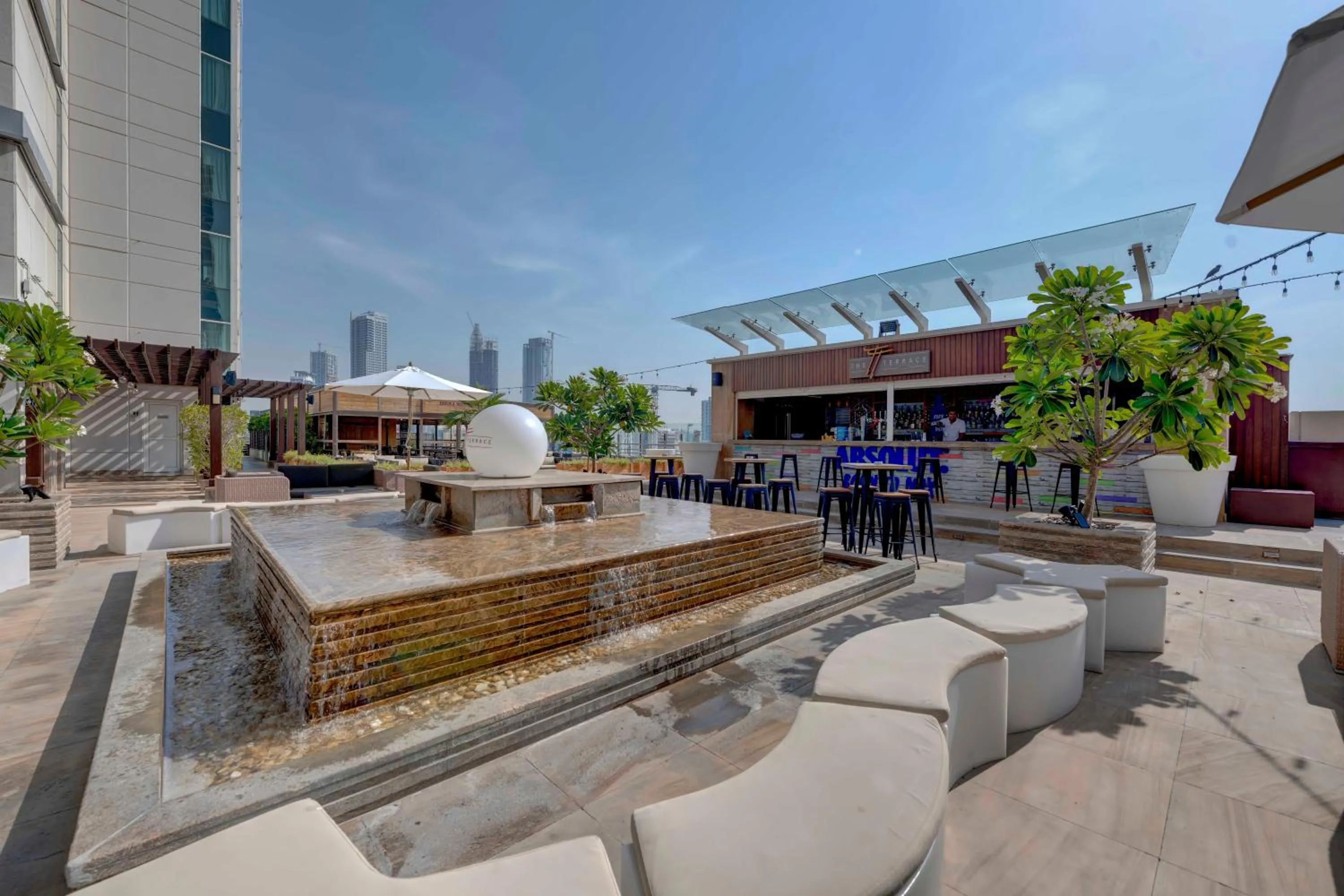 Lounge or bar in Media Rotana Dubai