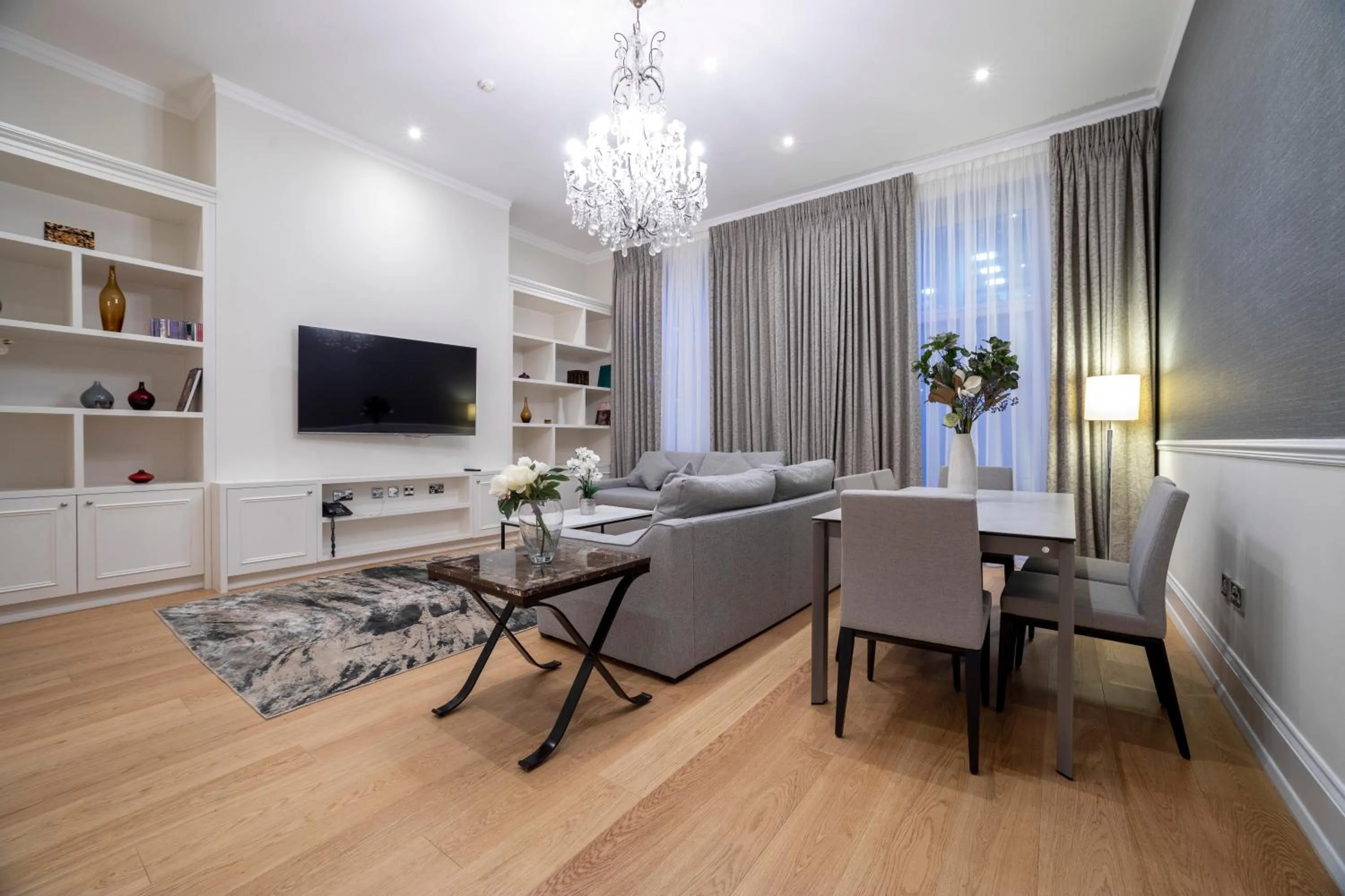 Living room in 20 Hertford Street - Mayfair Apartments