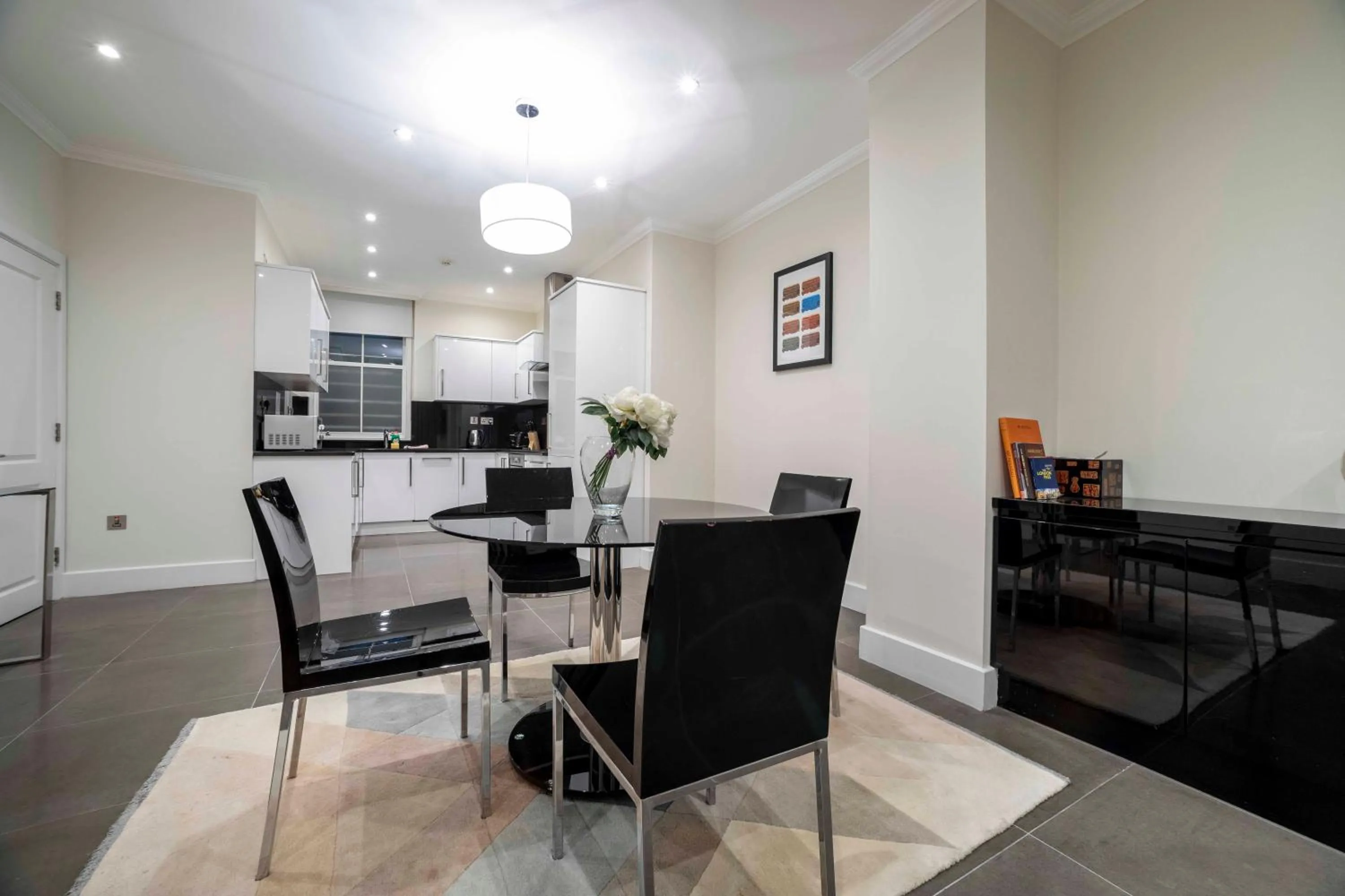 Dining area in 20 Hertford Street - Mayfair Apartments