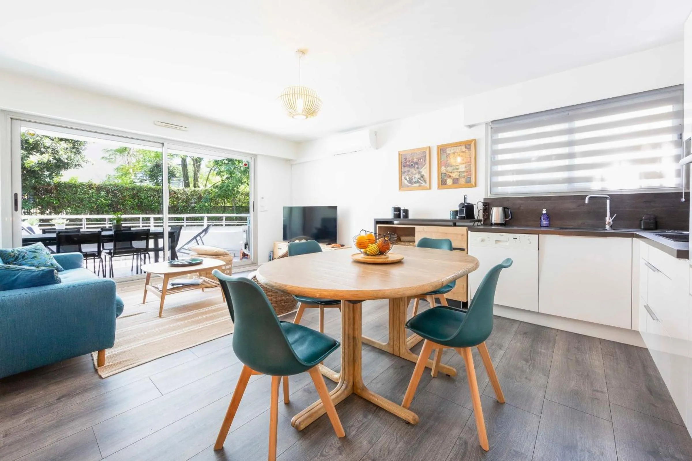Salvy 2 bedrooms near the beach 300 meters