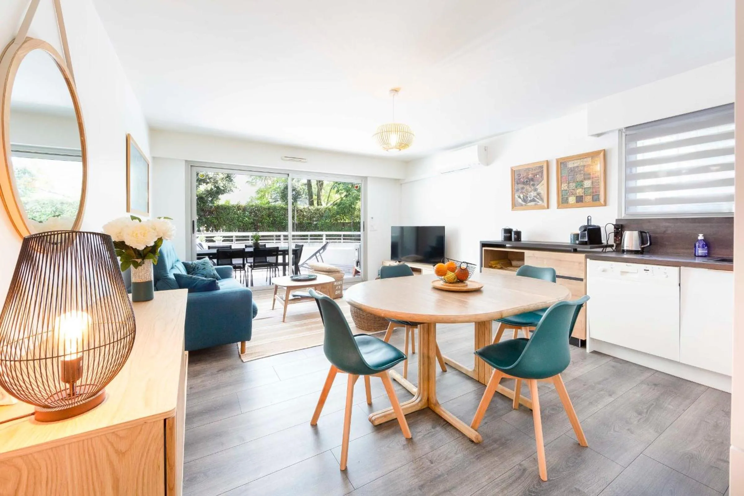 Salvy 2 bedrooms near the beach 300 meters