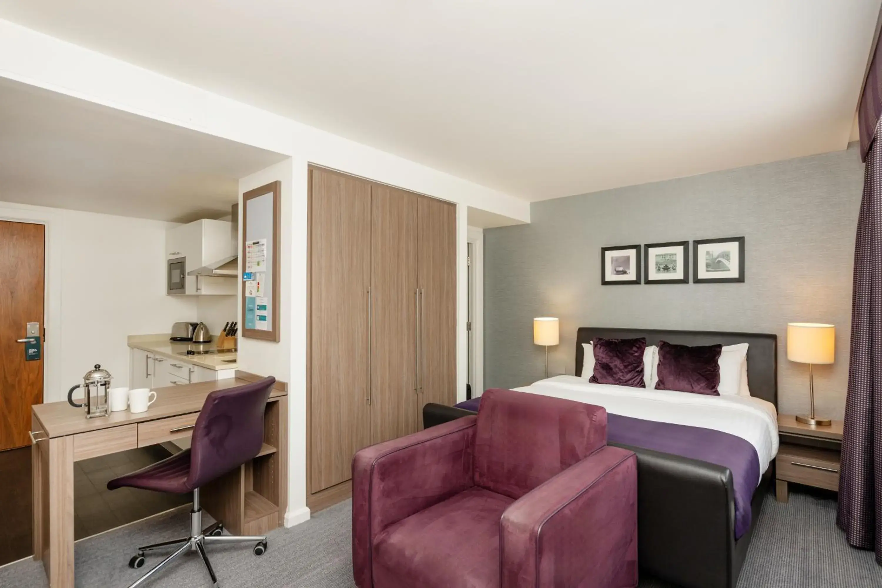 Studio Suite in Staybridge Suites Birmingham by IHG Studio Suite in Staybridge Suites Birmingham by IHG