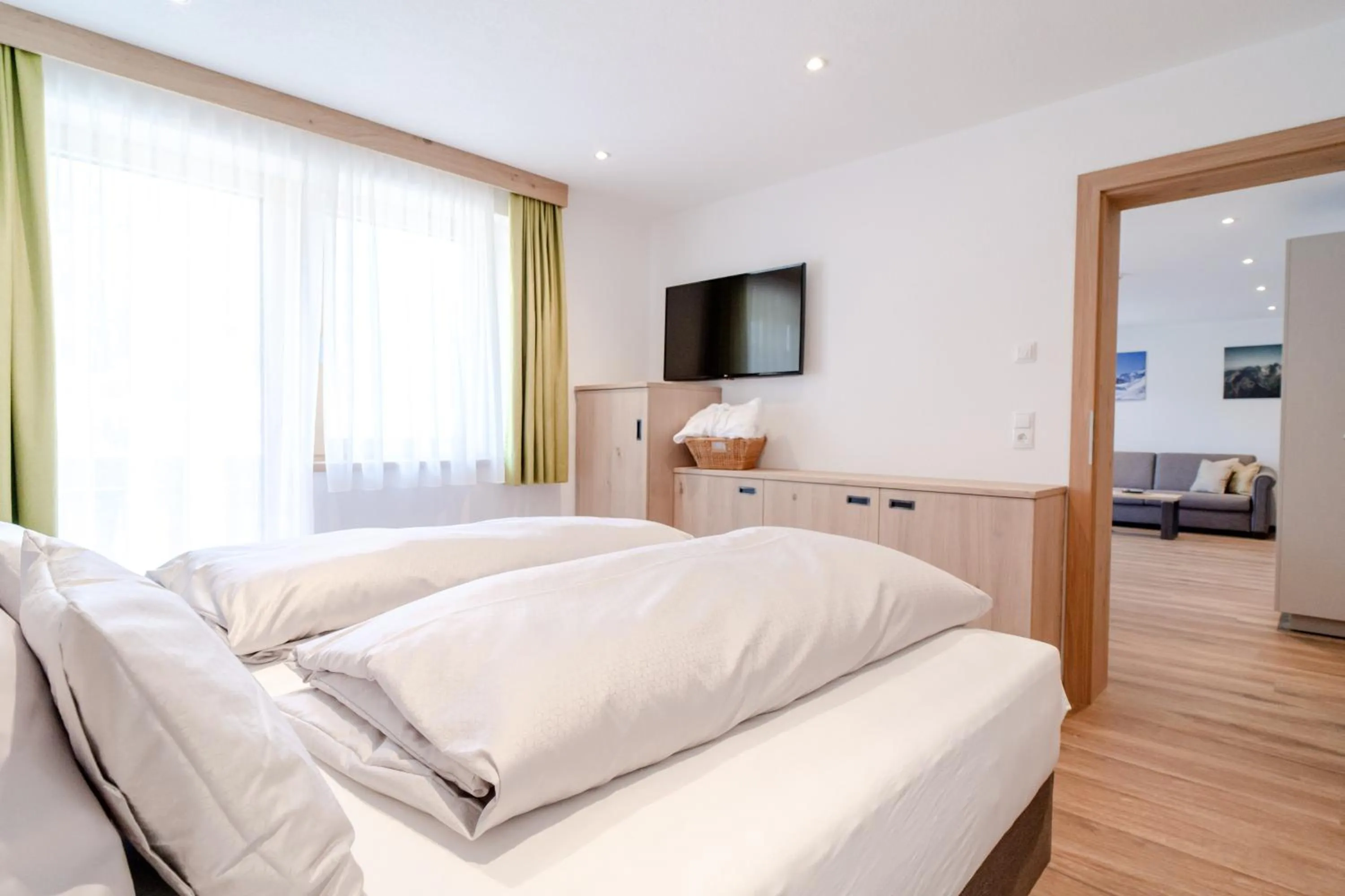 Bed in Alpen Gasthof Apartments Hohe Burg