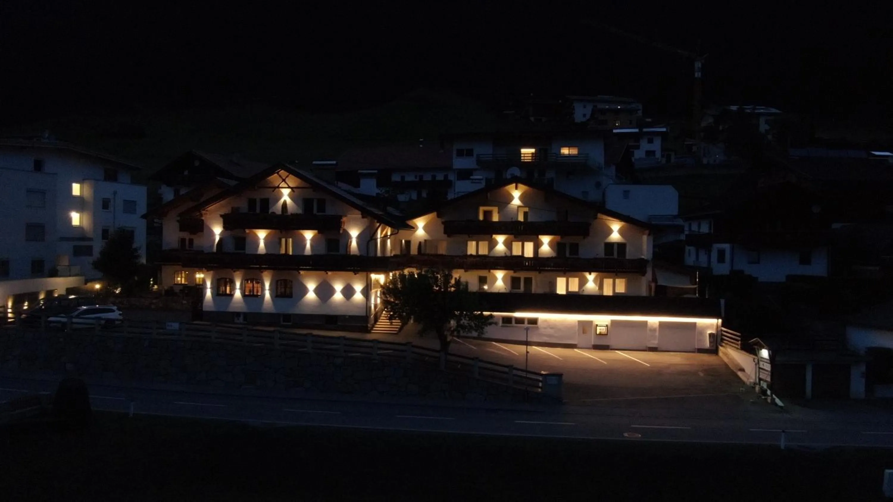 Property building in Alpen Gasthof Apartments Hohe Burg