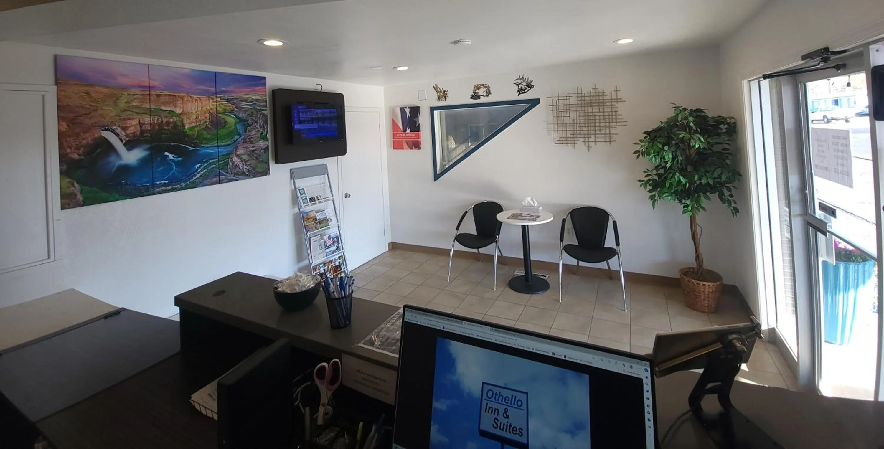 Lobby or reception in Othello Inn And Suites