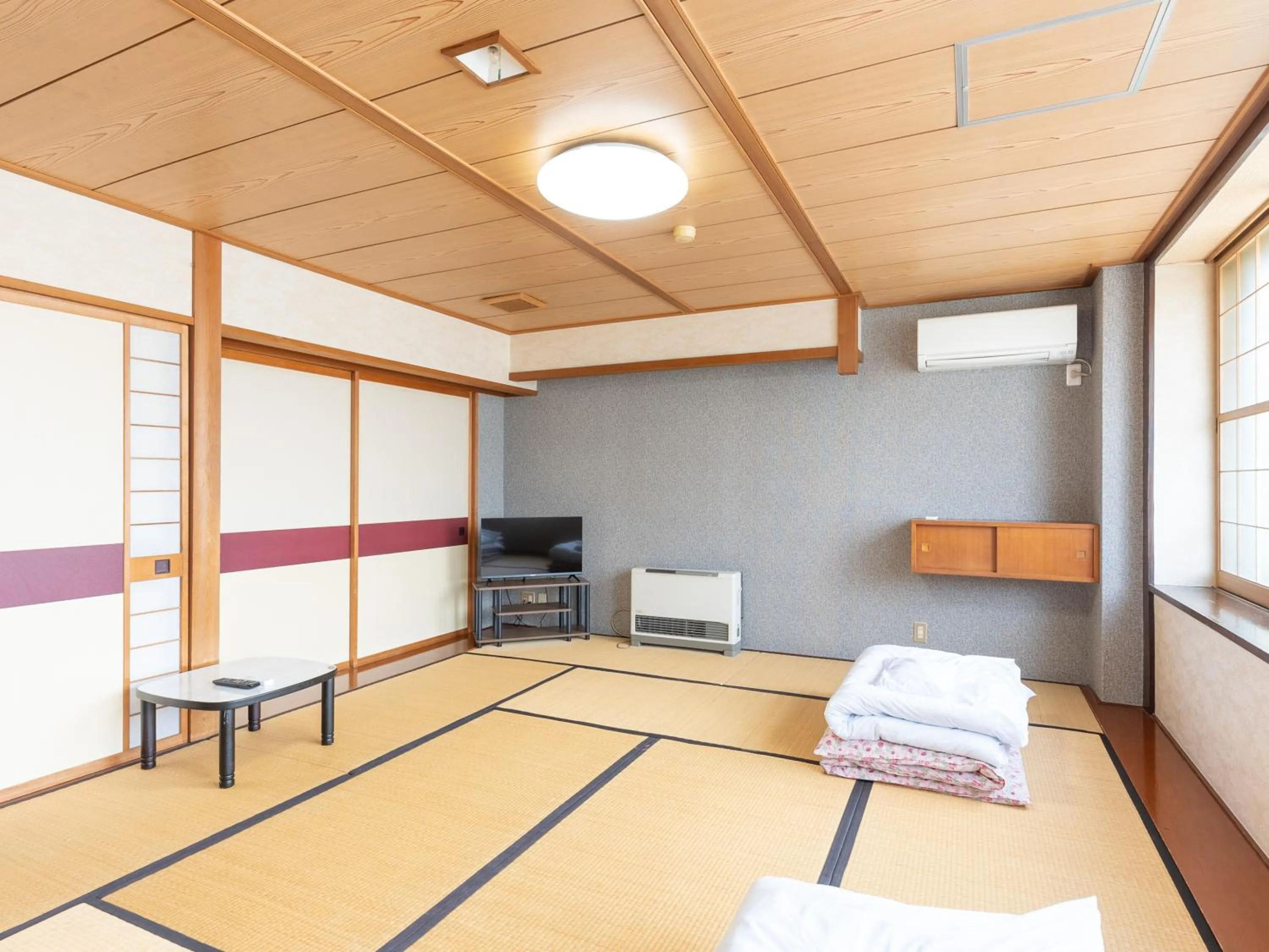 Bed in Ryosou Minatosou Joetsu