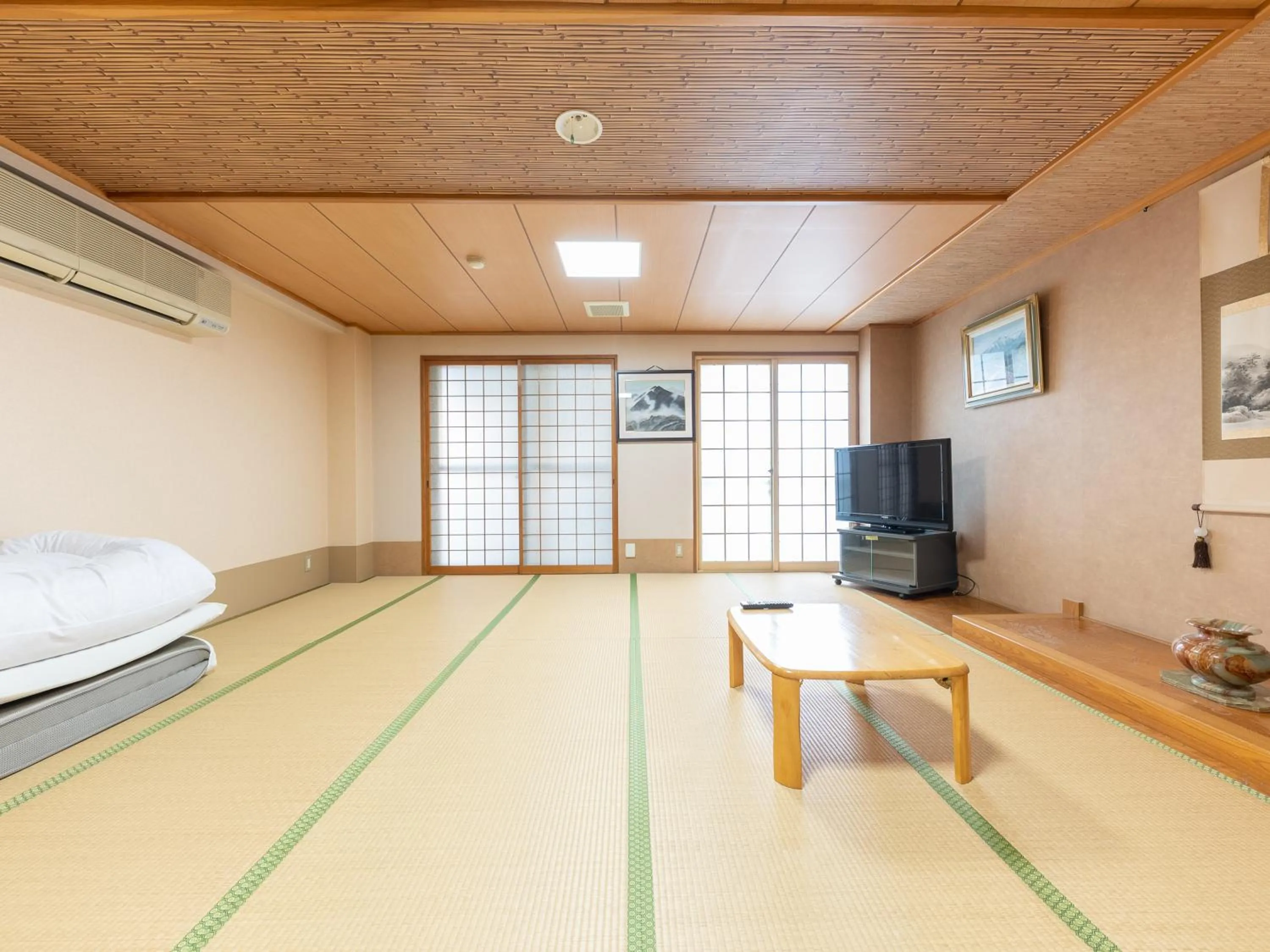 Bed in Ryosou Minatosou Joetsu