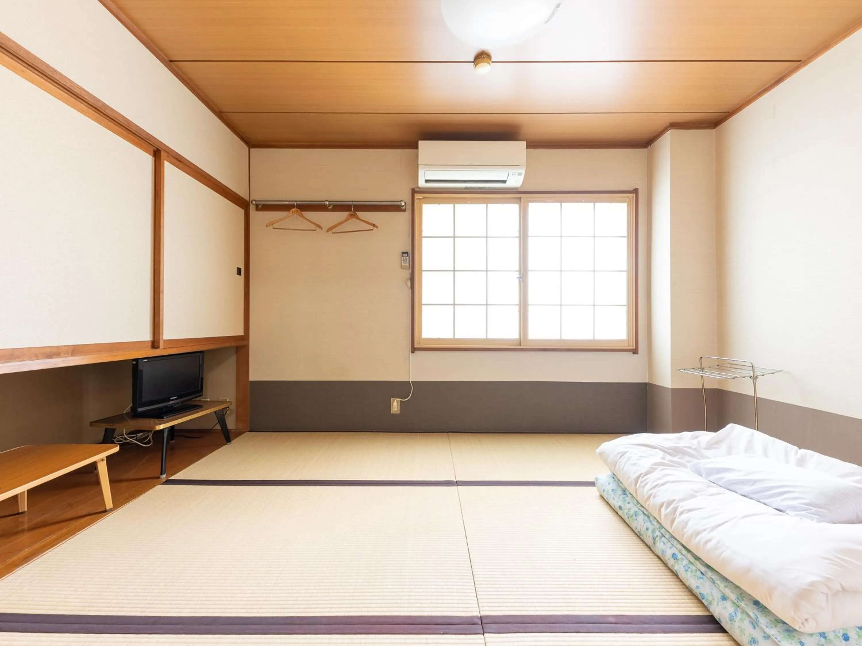 Bed in Ryosou Minatosou Joetsu