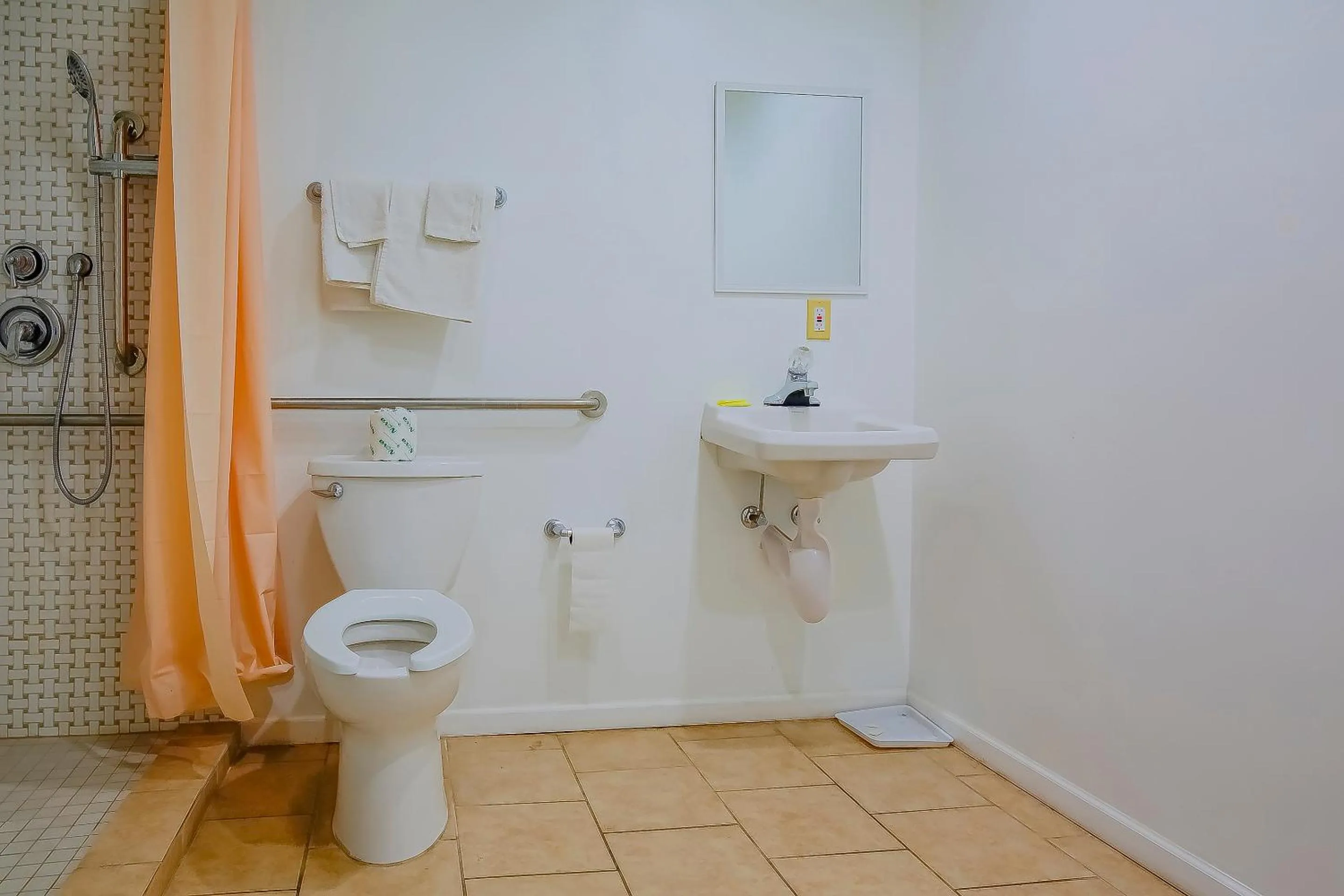 Bathroom in Hotel O Markham IL near Harvey/Tinley Park