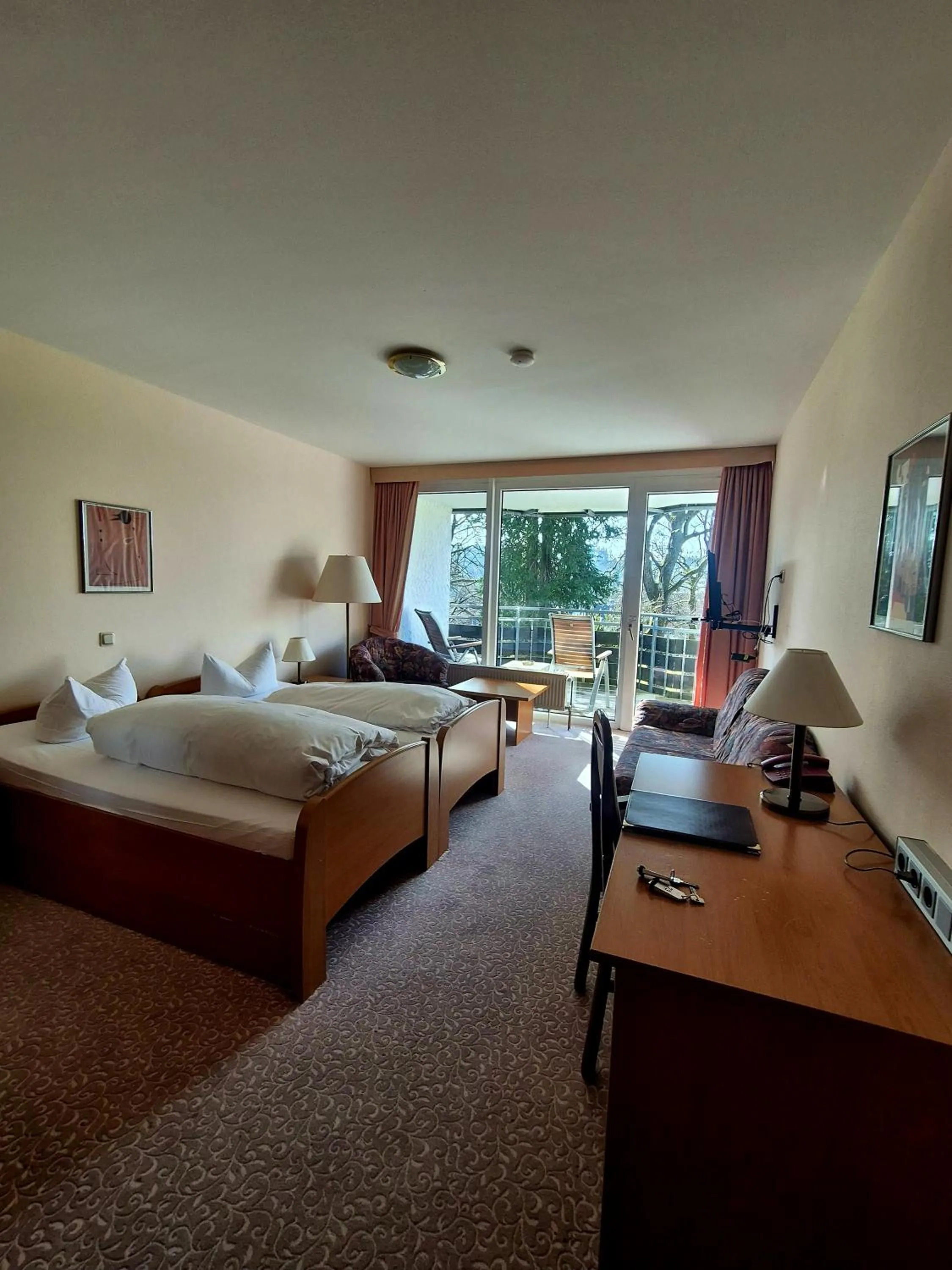 Bed in Hotel Hahnenkleer Hof