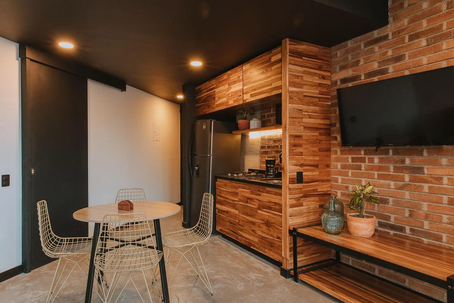 Hotel 3450 Living Lofts