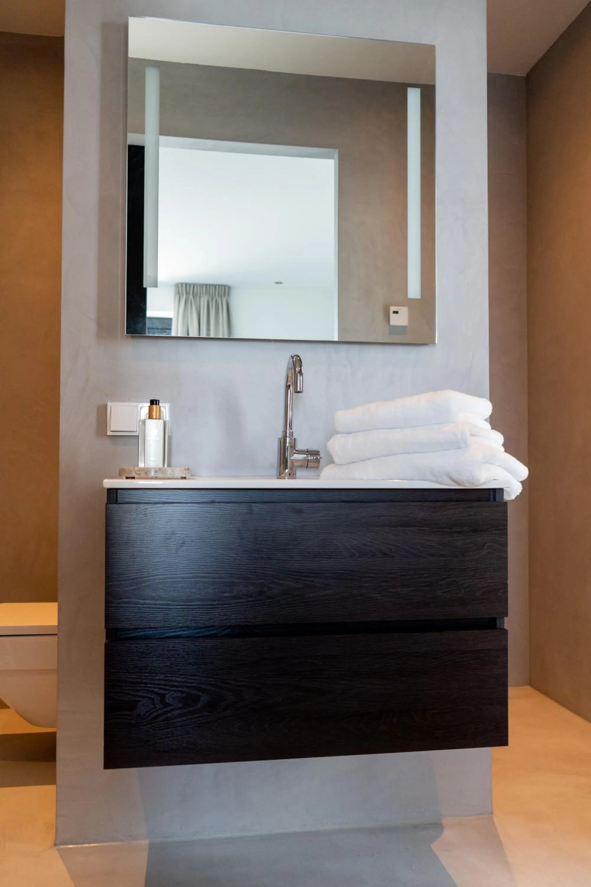 Bathroom in B&B Ganzendiep aan het water