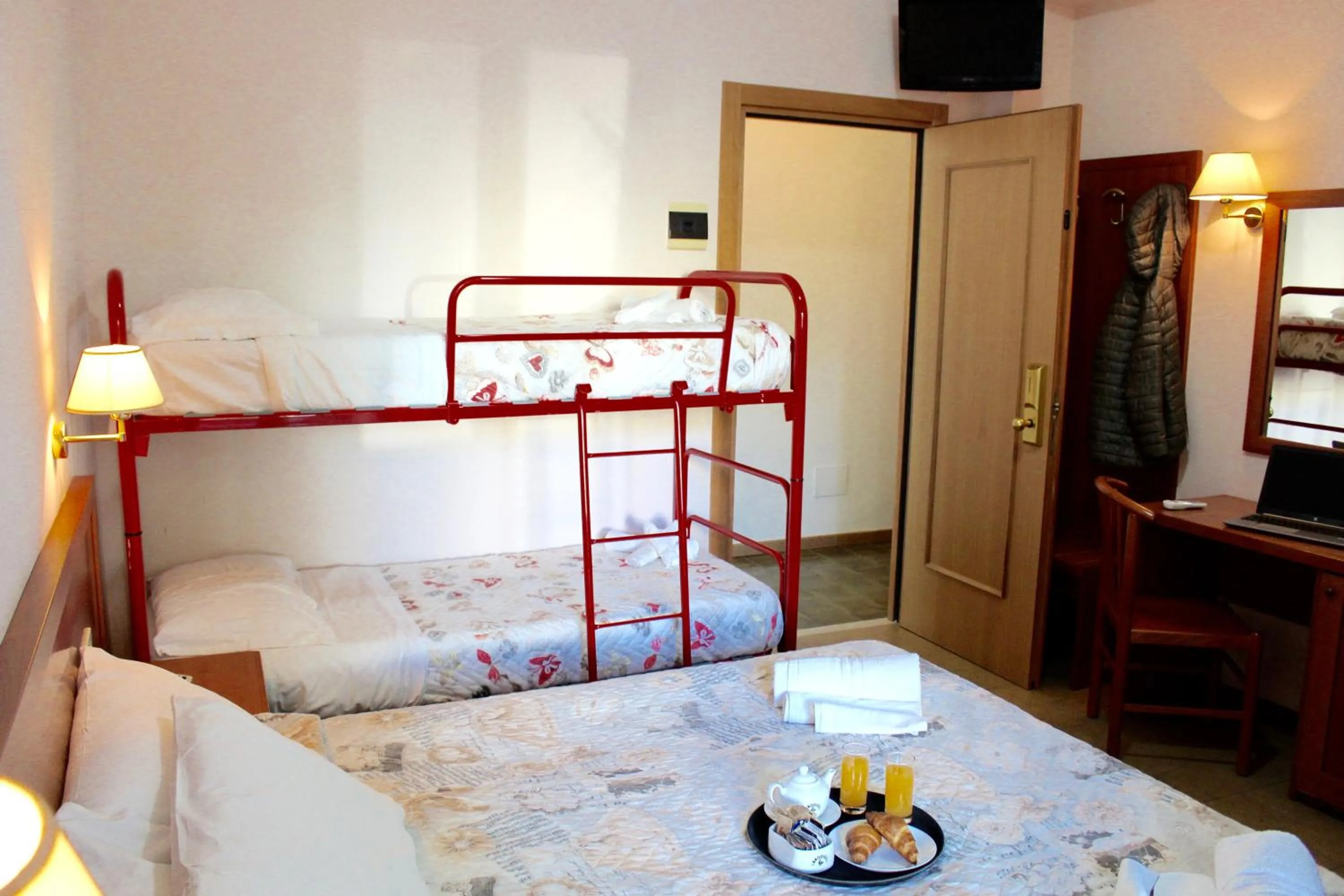 Bedroom in Hotel Jole