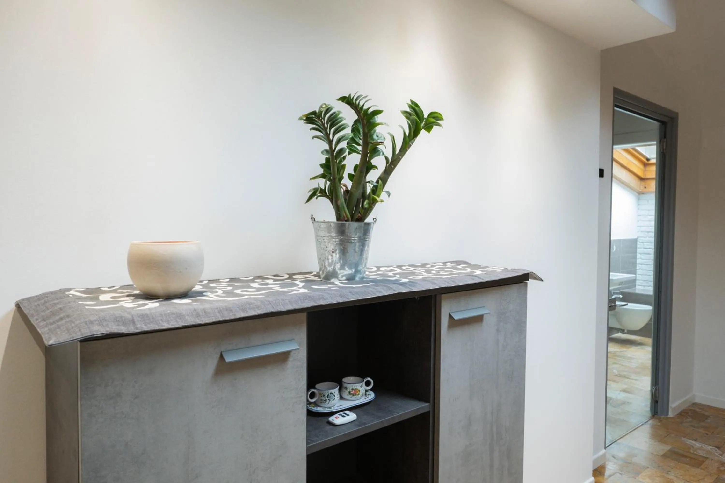 Communal lounge/ TV room in B&B Palazzo Storico Di Nicola