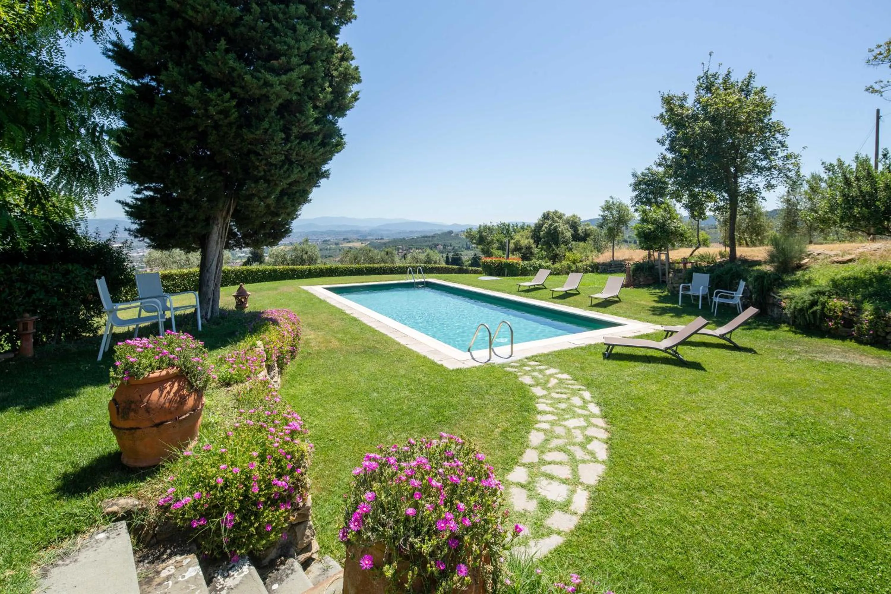 Villa Colomba by Mmega