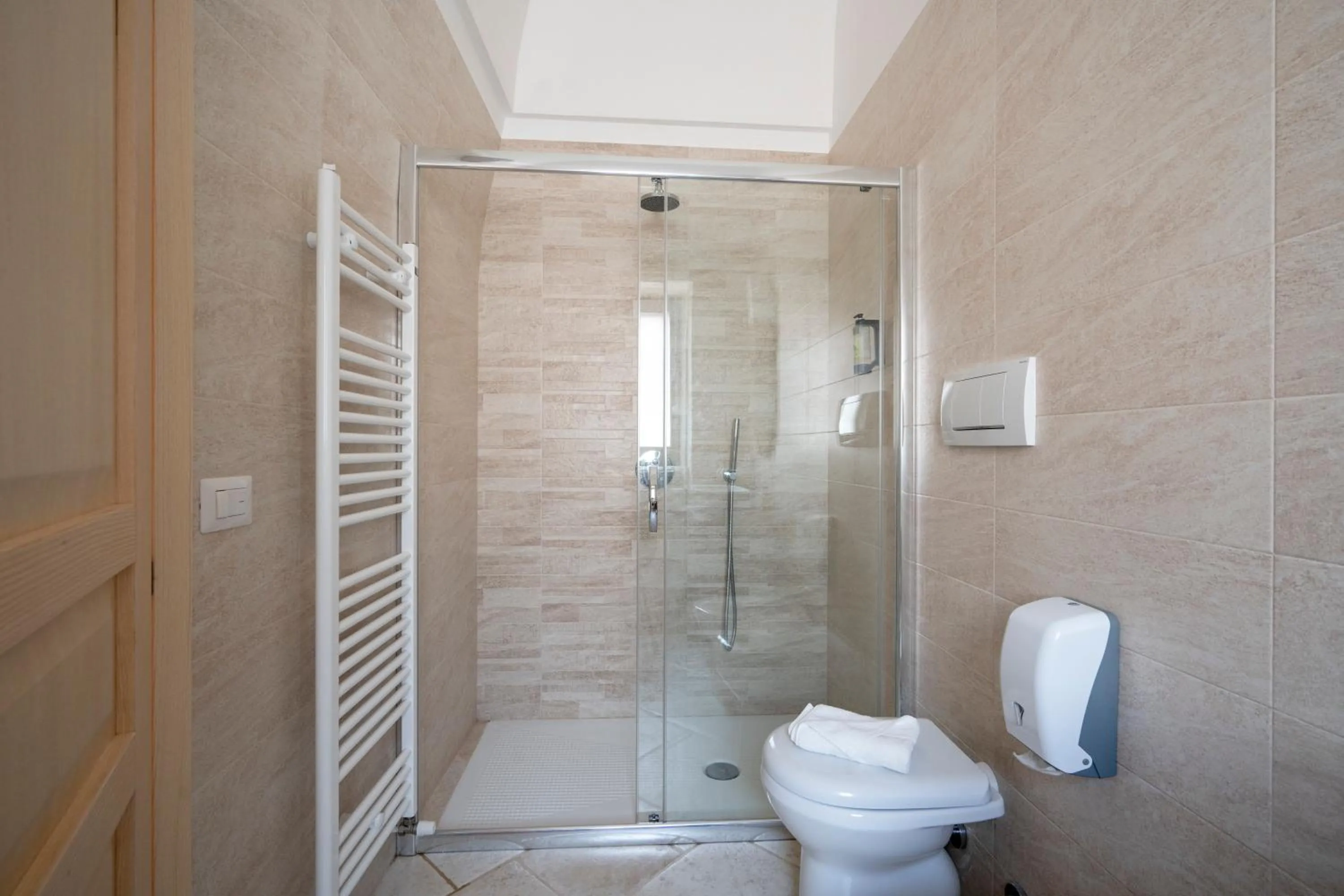 Bathroom in Trulli Contento - Rooms & Apartments