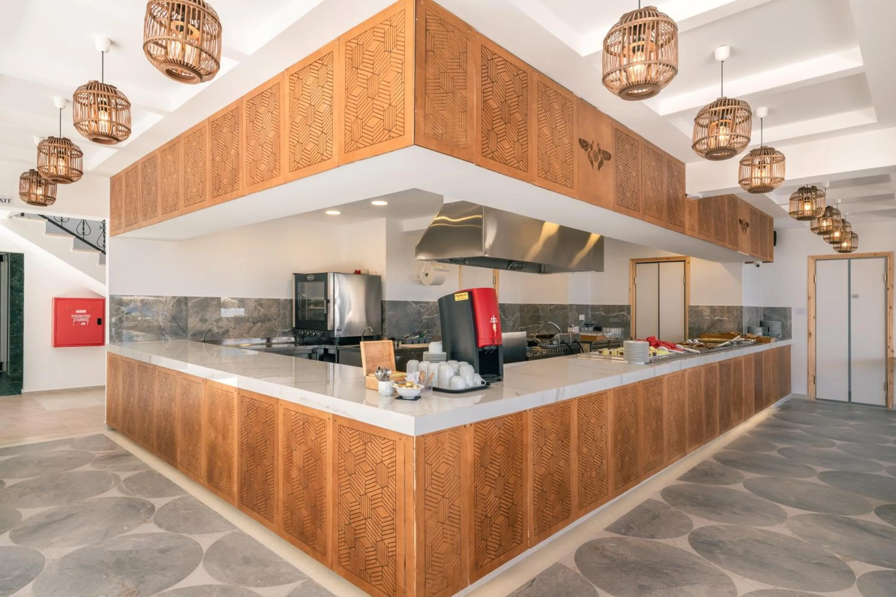 Restaurant/places to eat in Golden Bee Lifestyle