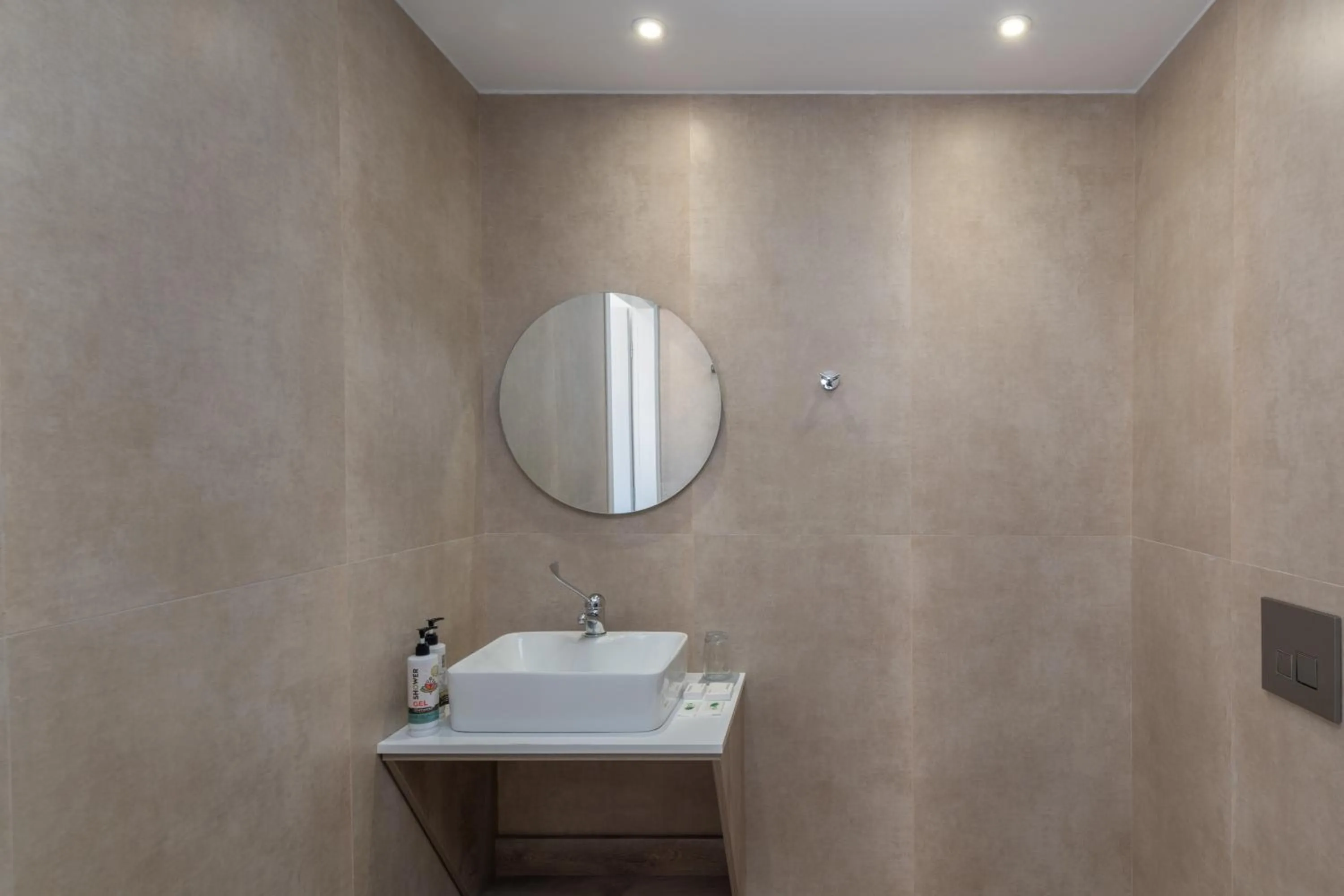 Bathroom in Golden Bee Lifestyle