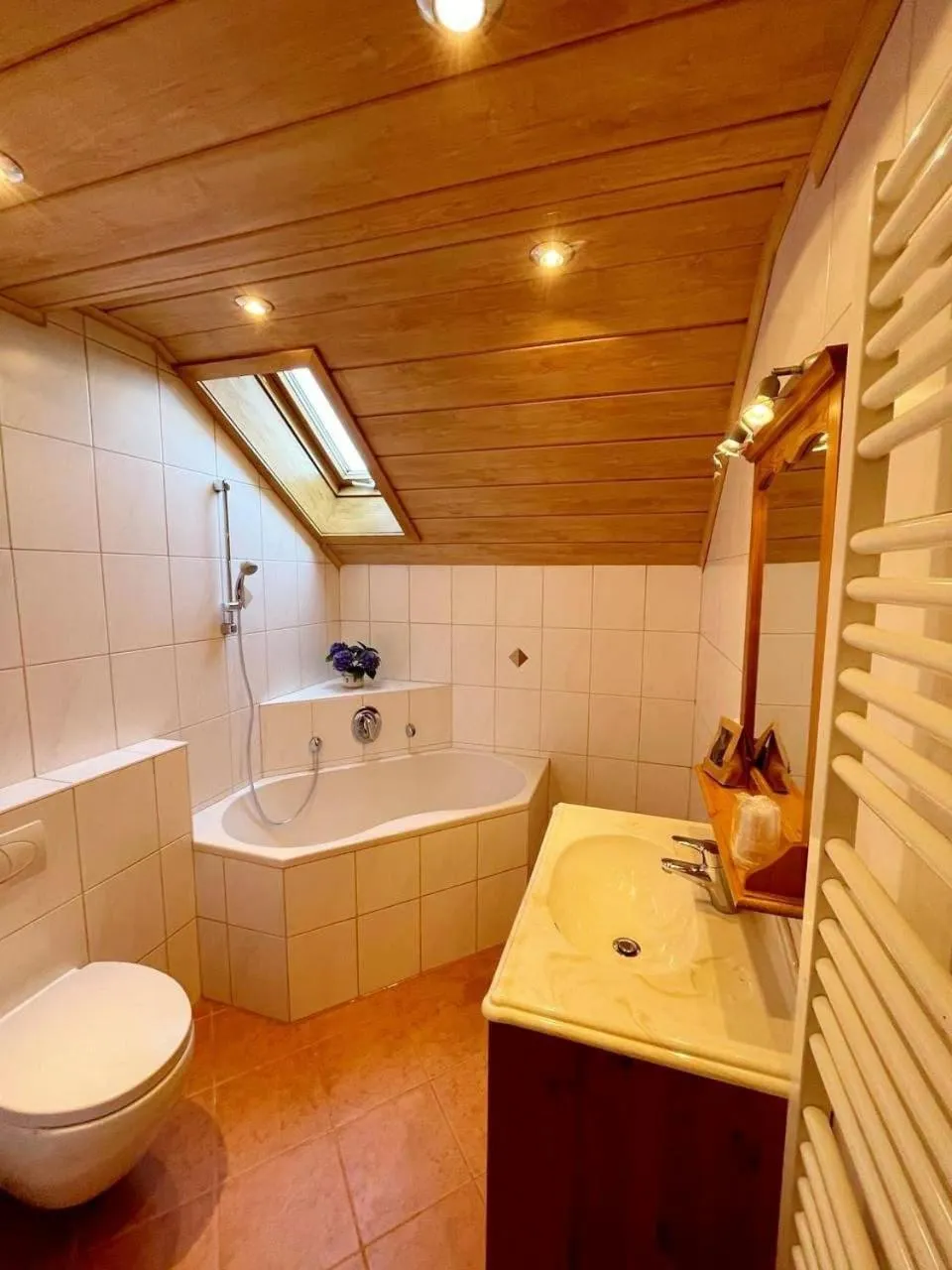 Bathroom in Bayerischer Hof