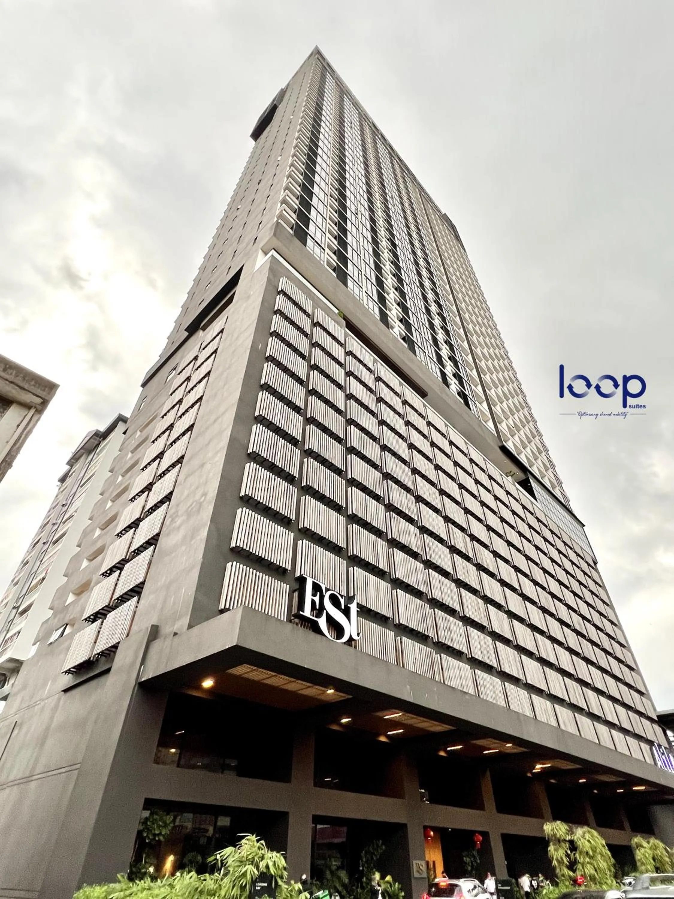 KL Sentral Serviced Apartment - The Establishment KL Sentral by Loop Suites