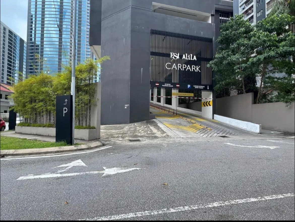 KL Sentral Serviced Apartment - The Establishment KL Sentral by Loop Suites