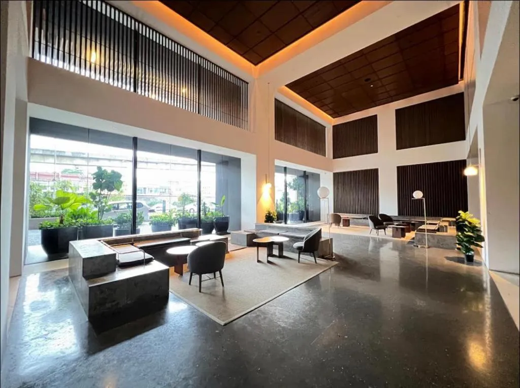 KL Sentral Serviced Apartment - The Establishment KL Sentral by Loop Suites