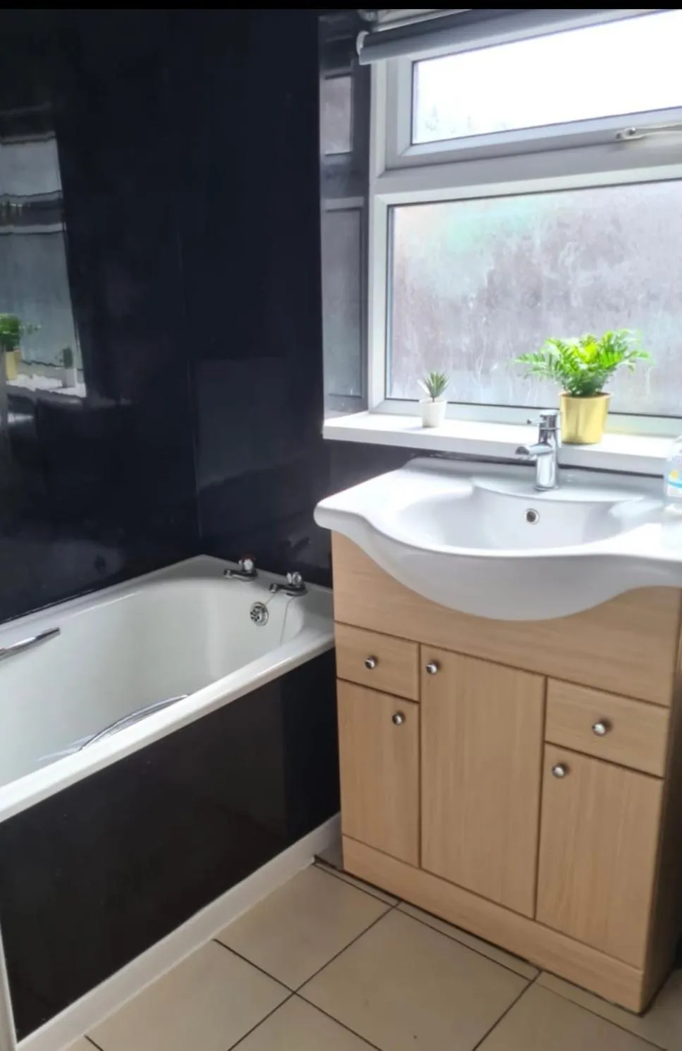 Bathroom in Alexander Apartments Saltwell Park