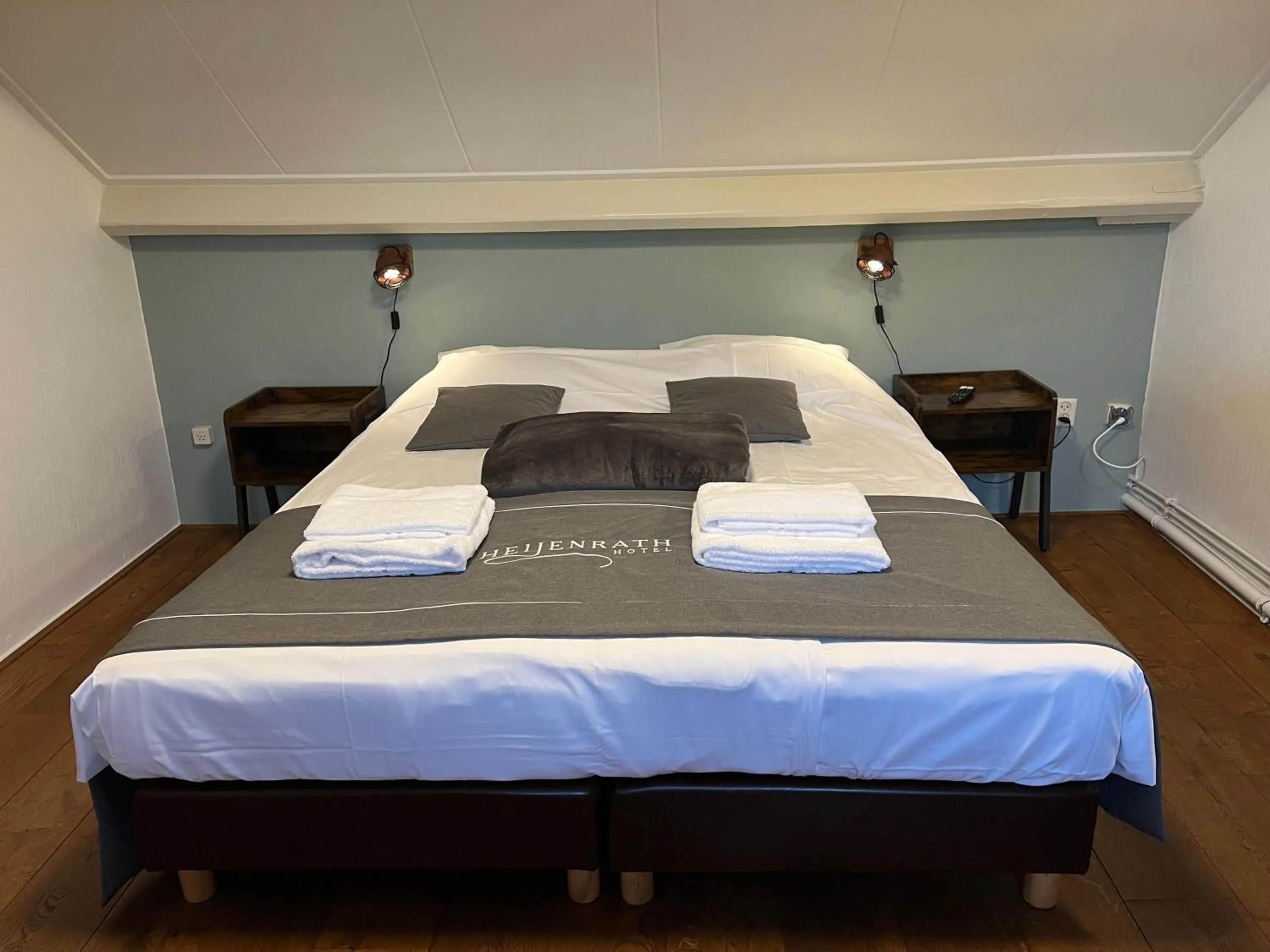 Family, Bed in Hotel Heijenrath