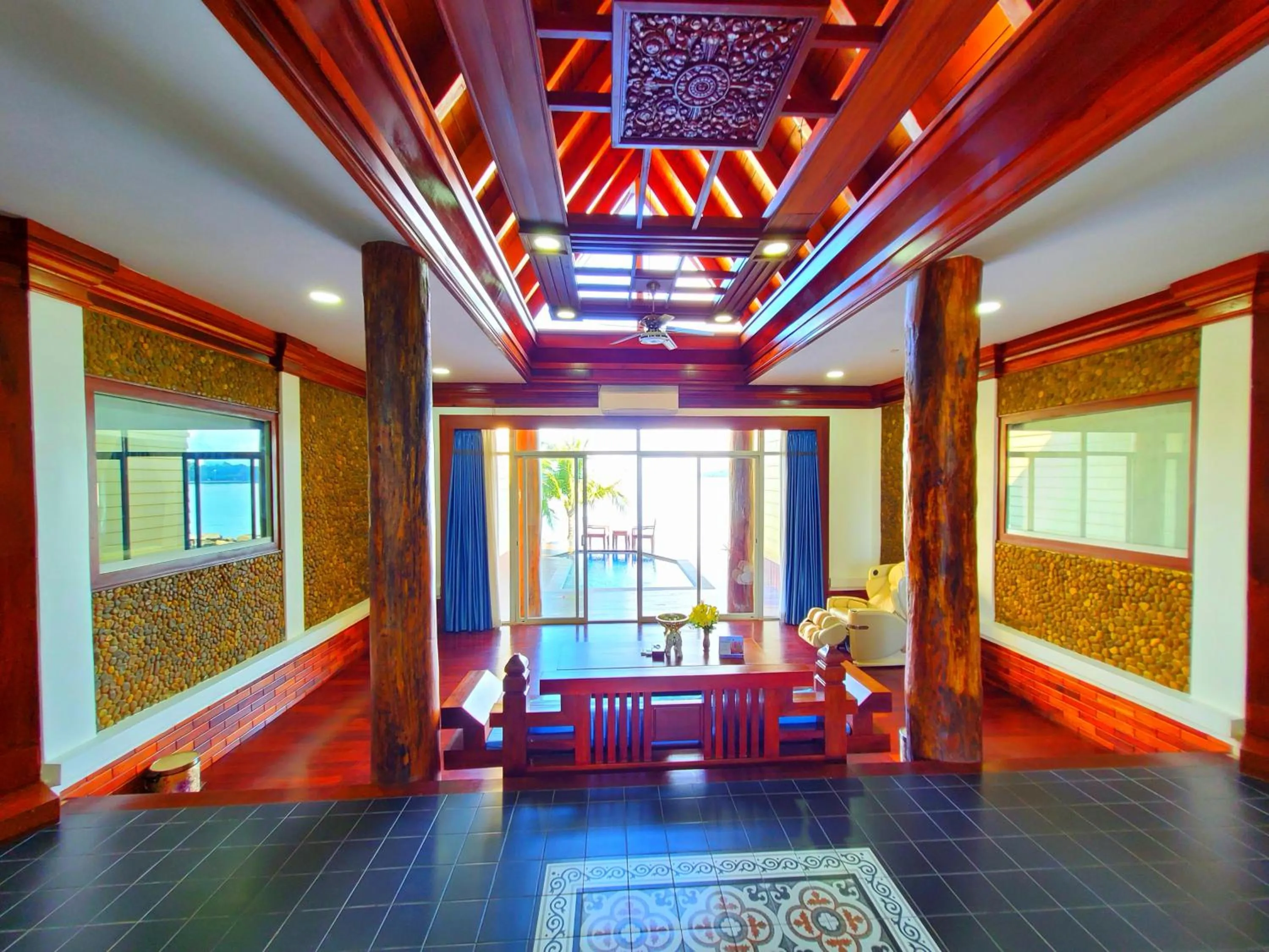 Living room in Try Palace Resort Sihanoukville