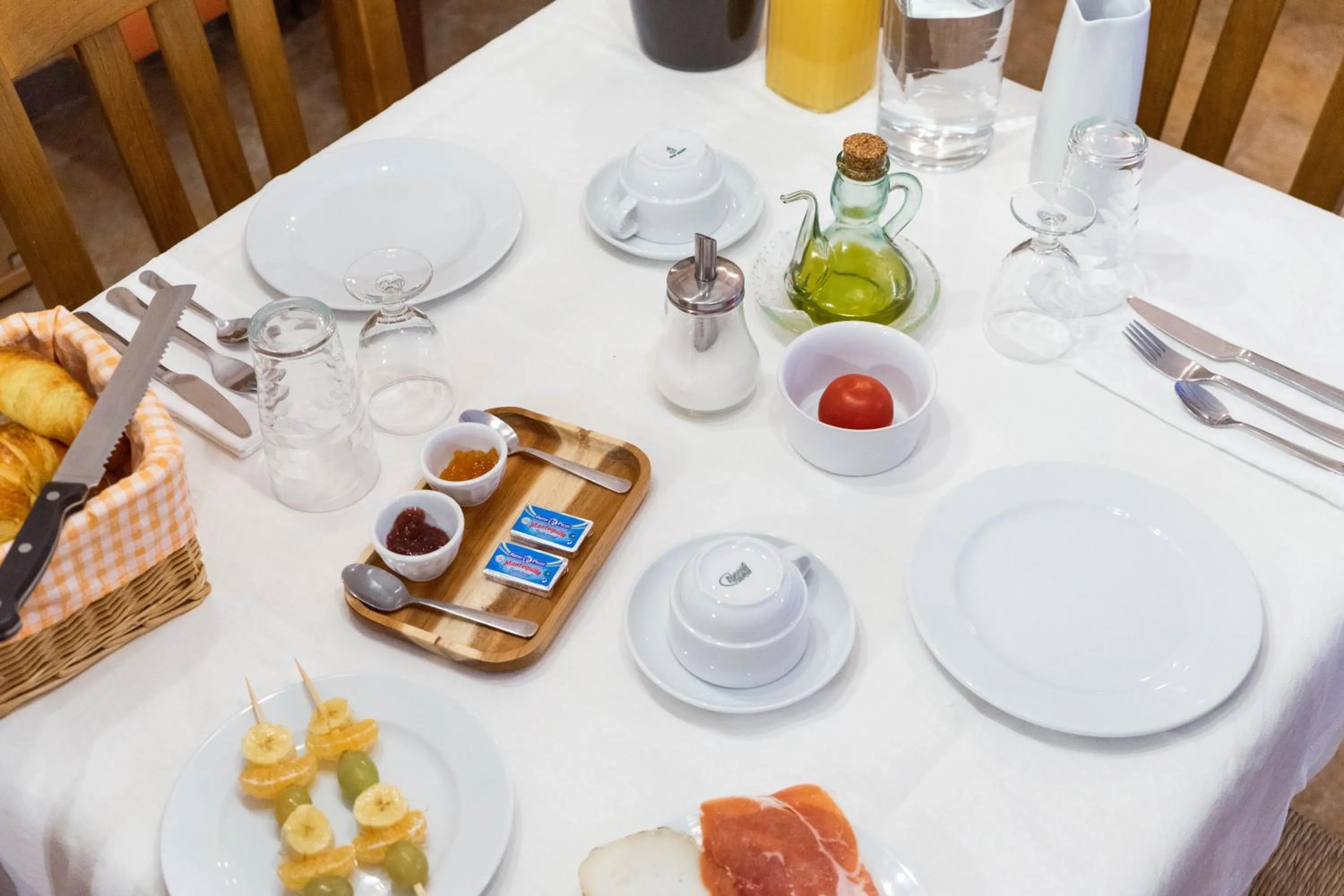 Breakfast in Cal Giral II