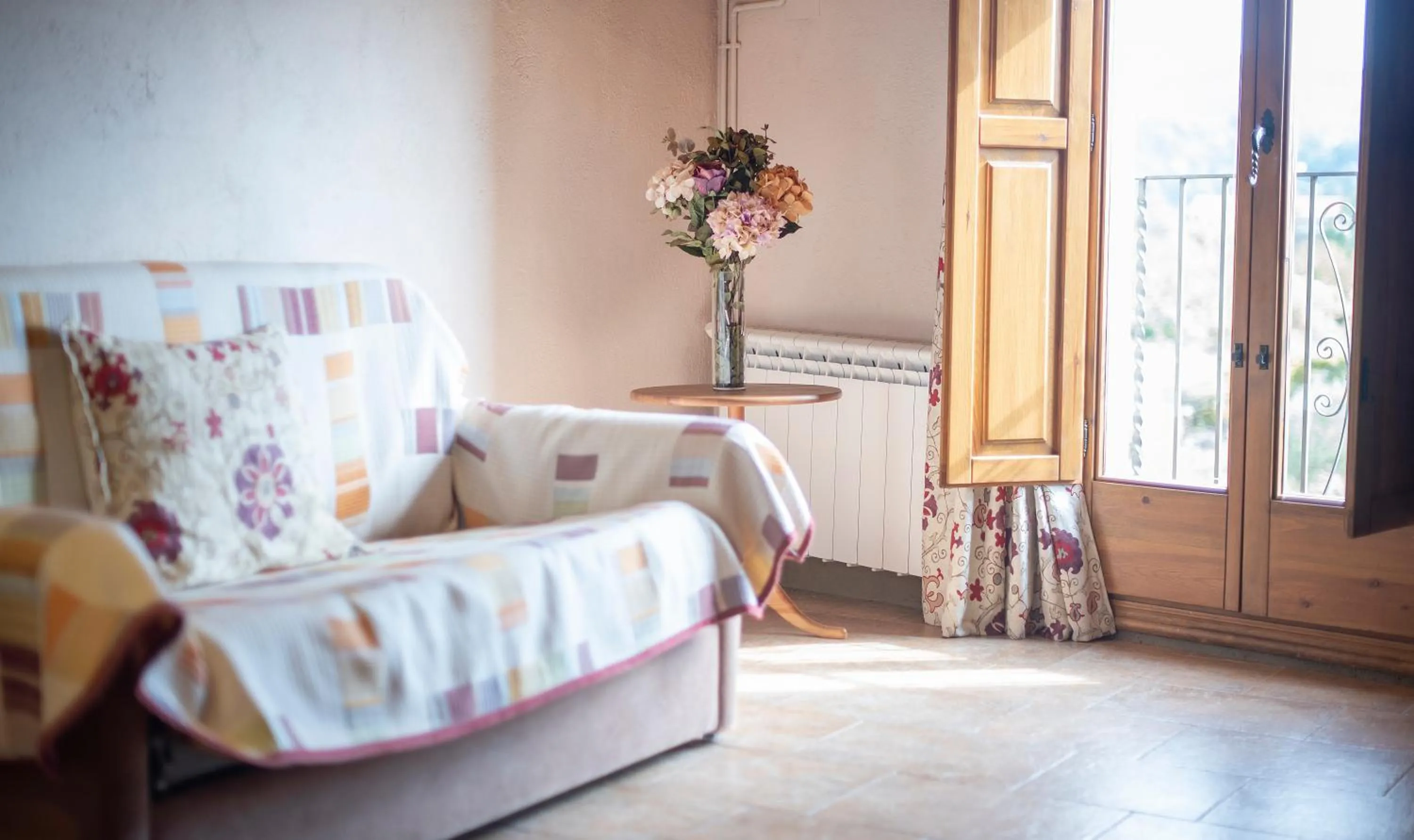 Photo of the whole room in Cal Giral II