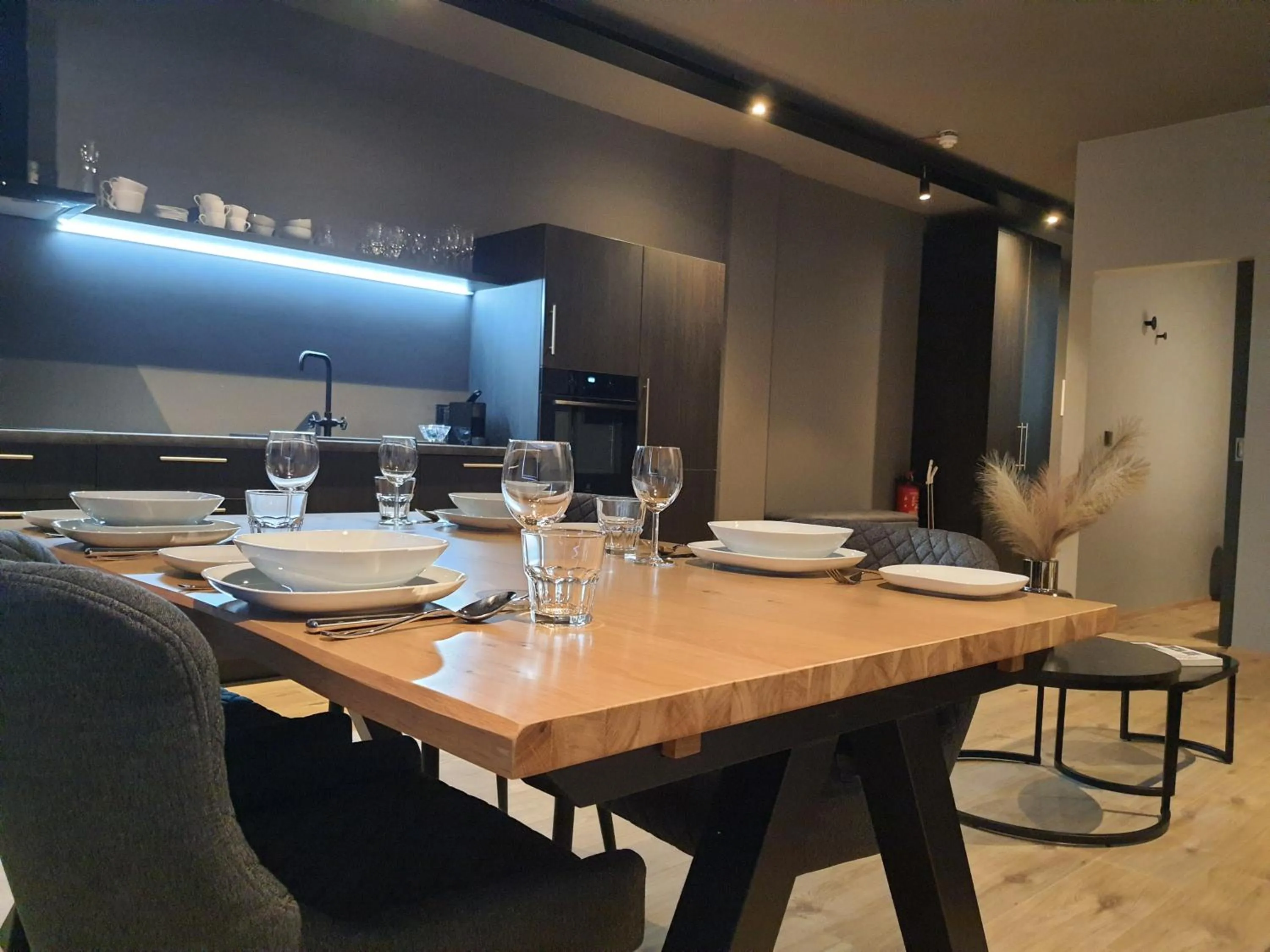 Dining area in North Apartments Suites