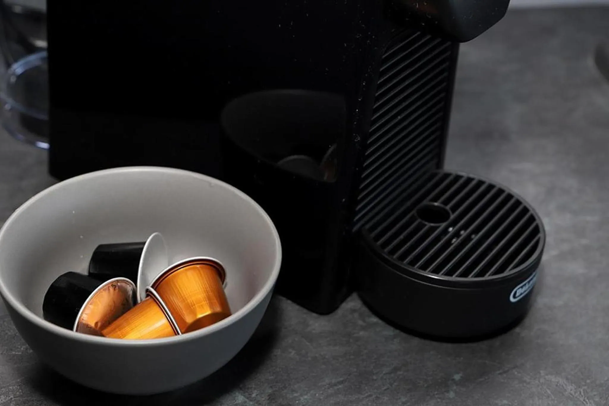 Coffee/tea facilities in North Apartments Suites