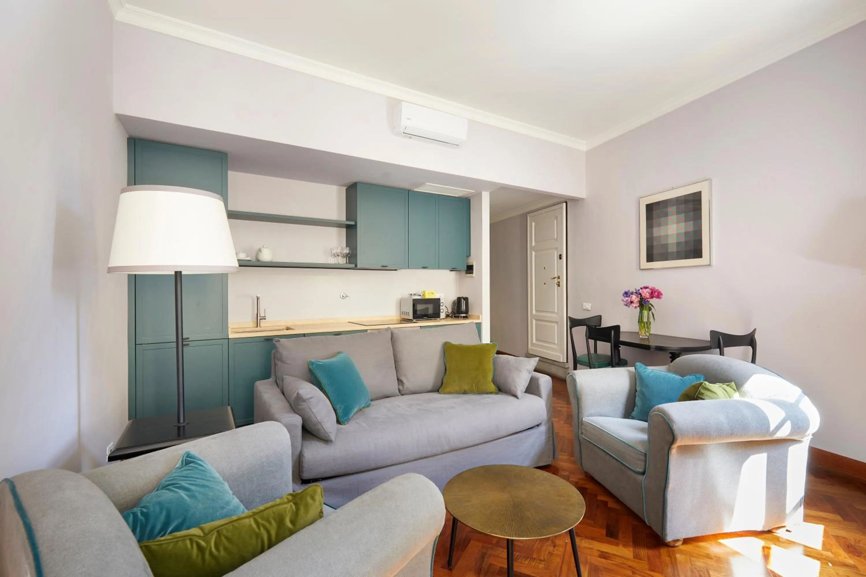 Living room in Palazzo Salviati by Varental