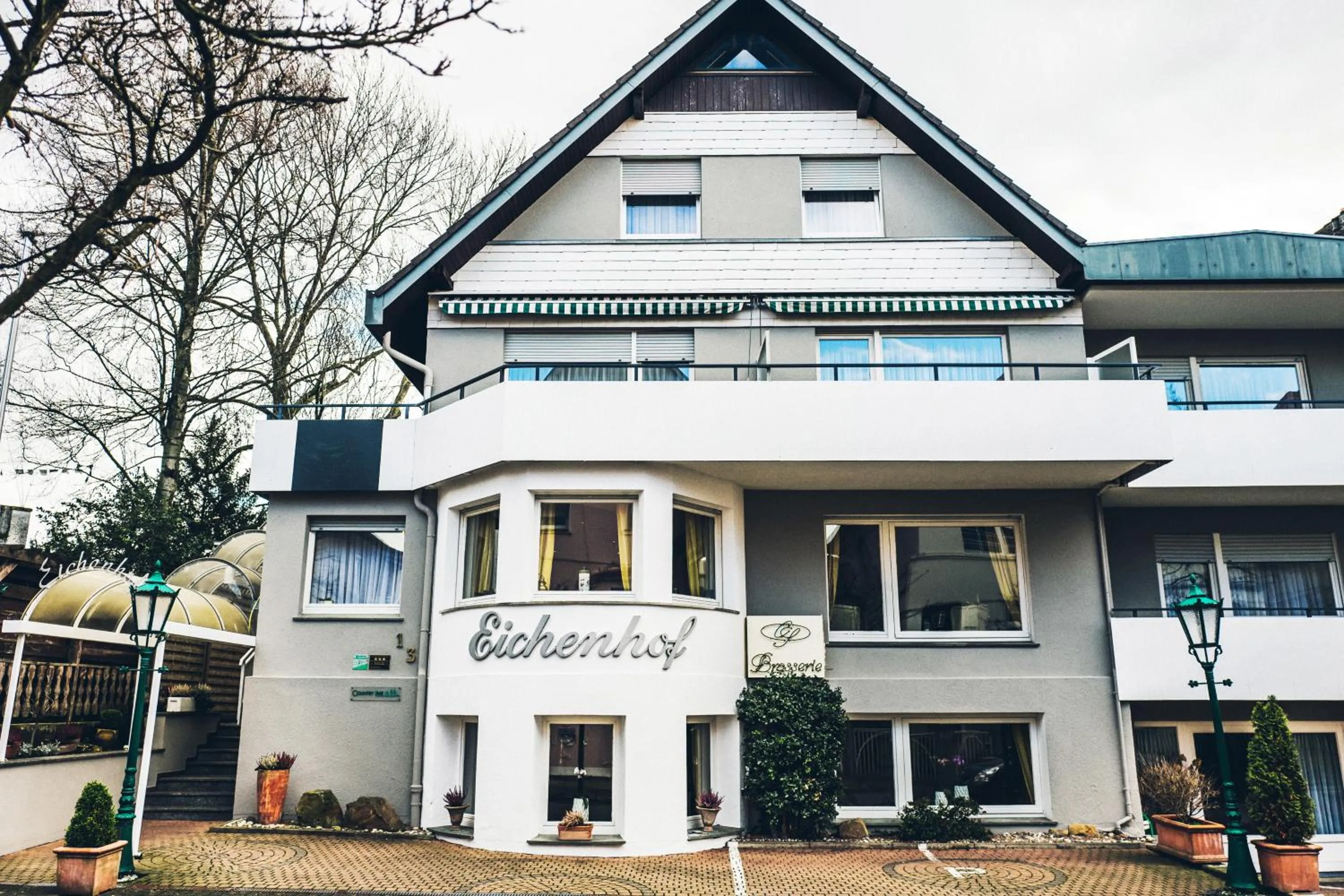 Property building in Der Eichenhof