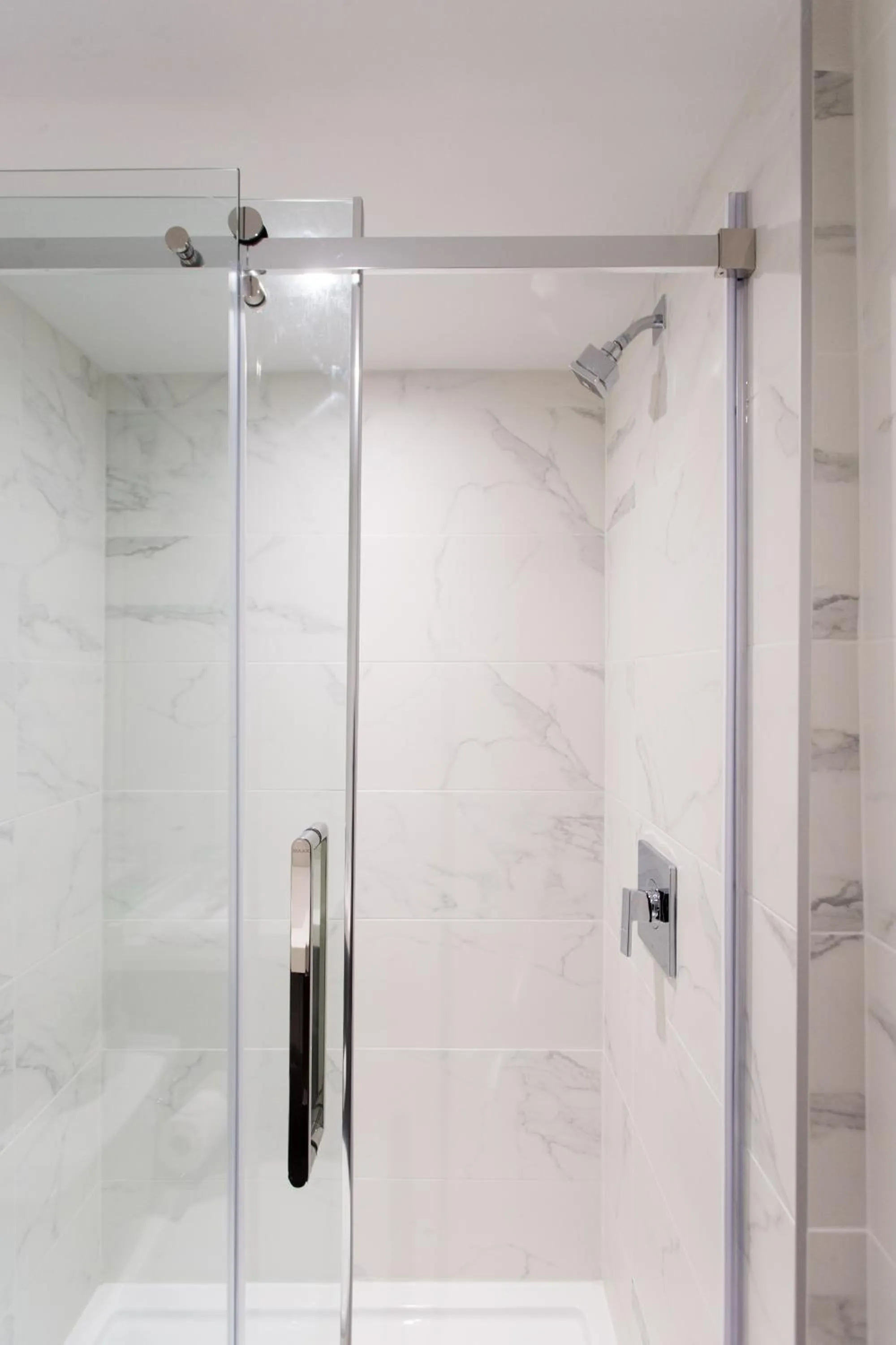 16 Studio Apartment-Hotel in Little Italy by Den Stays