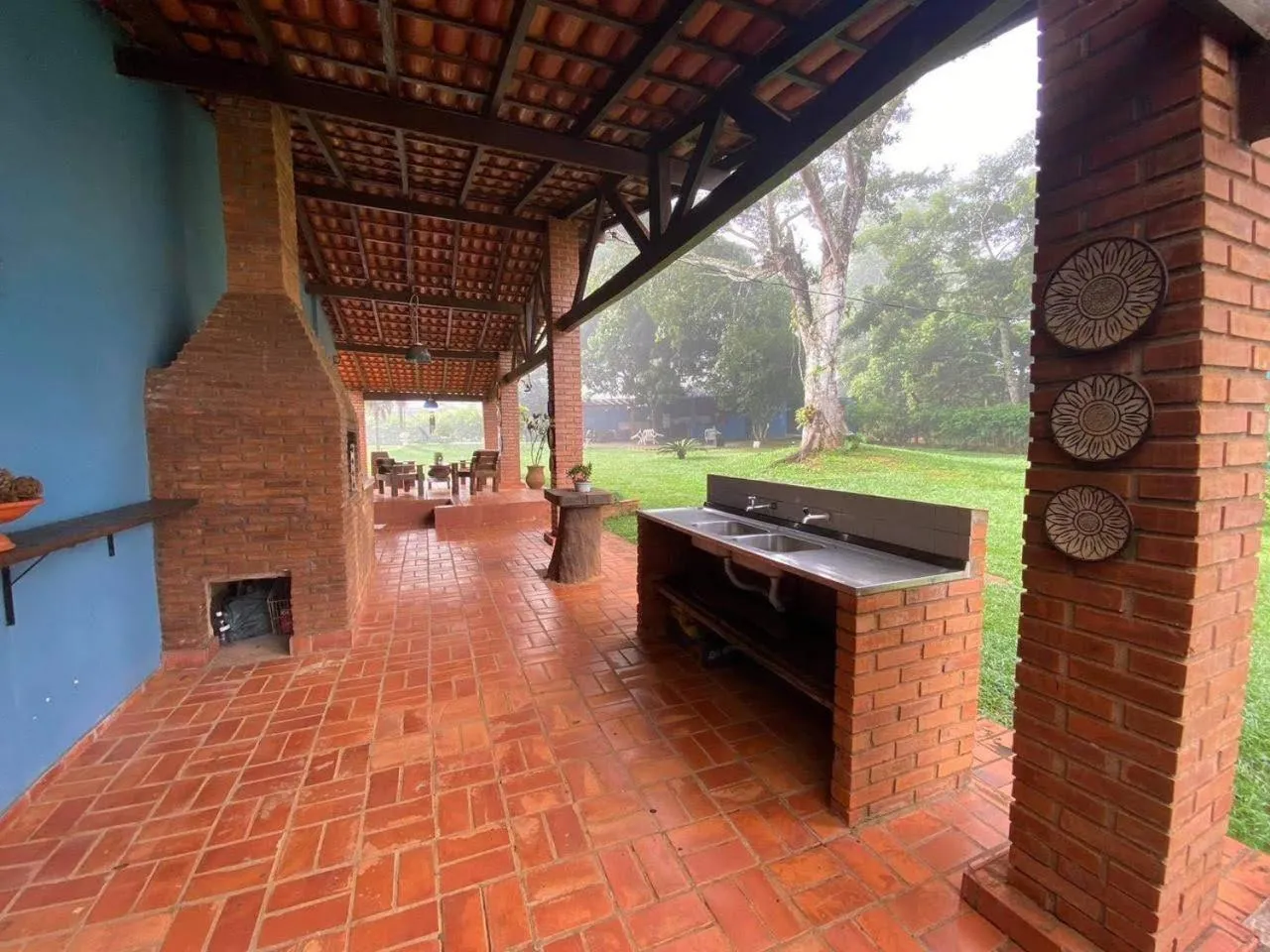 BBQ facilities in Pousada Canto dos Passaros