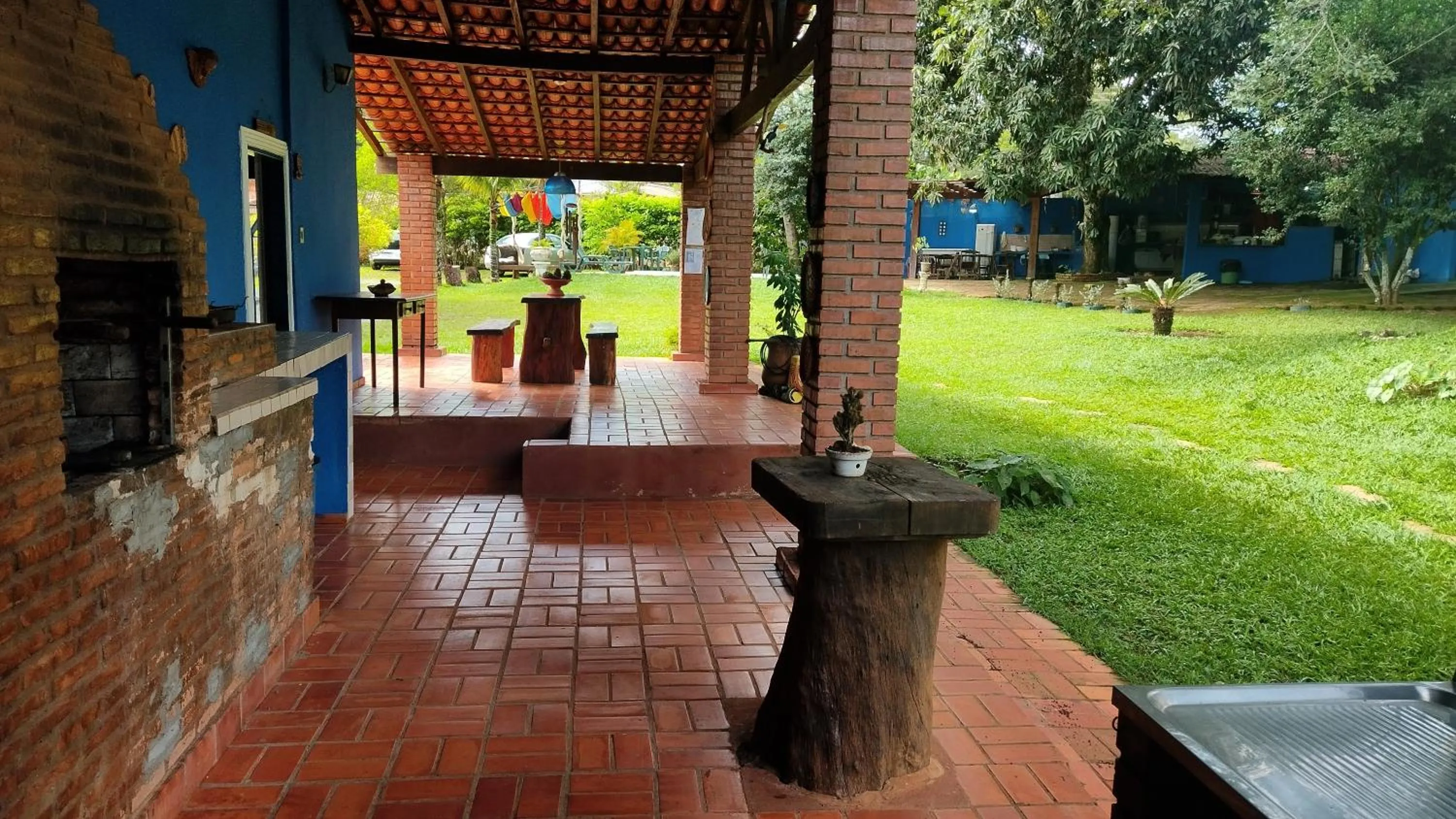 BBQ facilities in Pousada Canto dos Passaros
