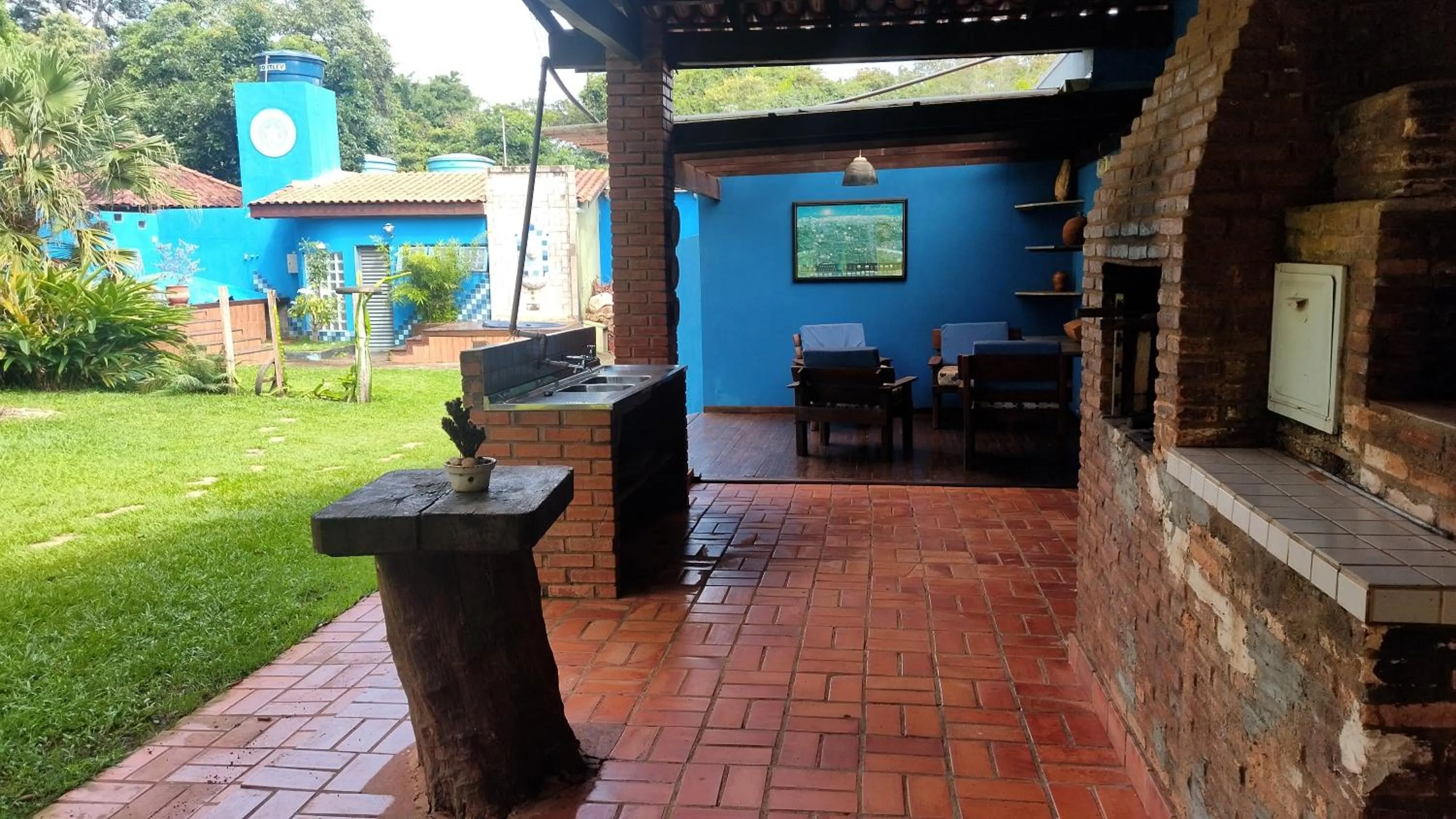 BBQ facilities in Pousada Canto dos Passaros