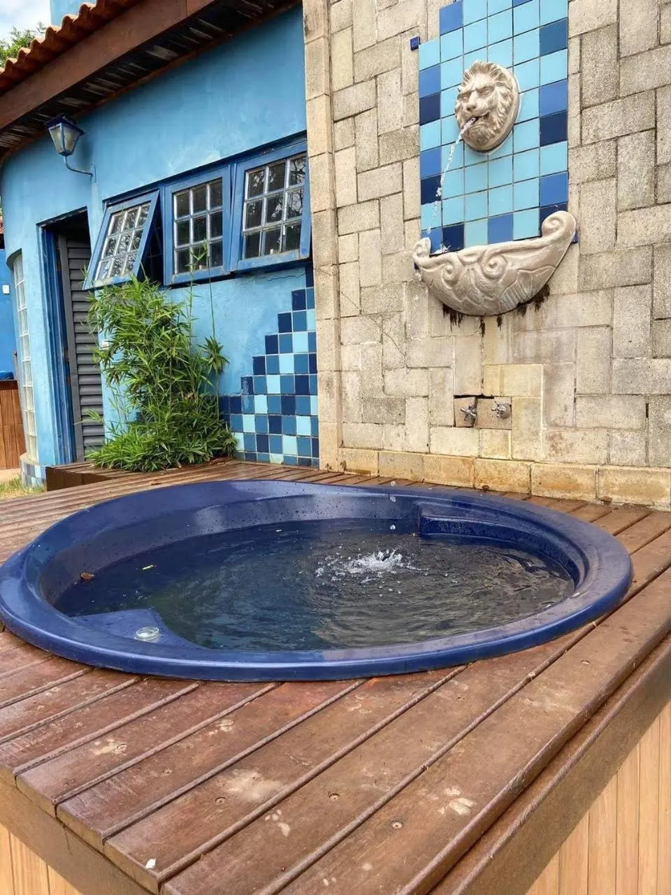 Public Bath in Pousada Canto dos Passaros