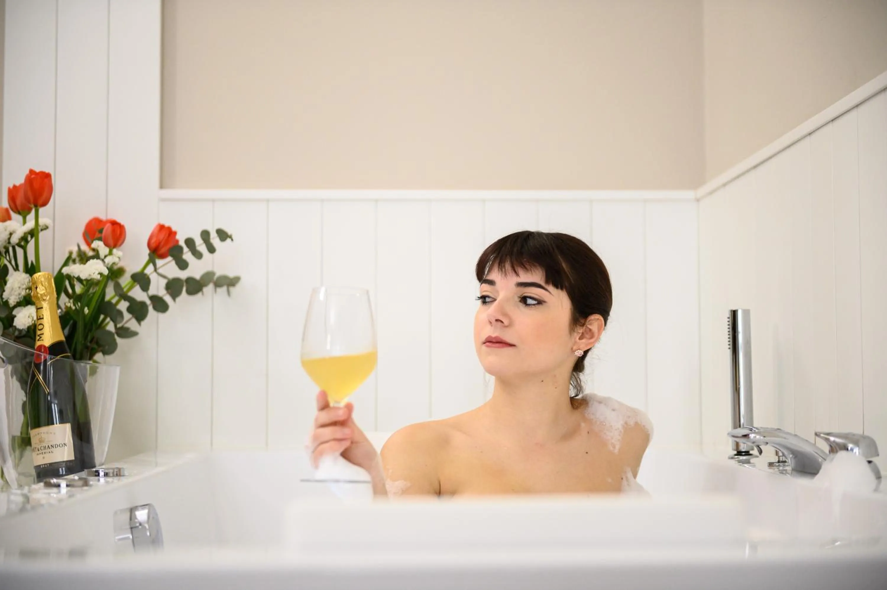 People in Alma Suites