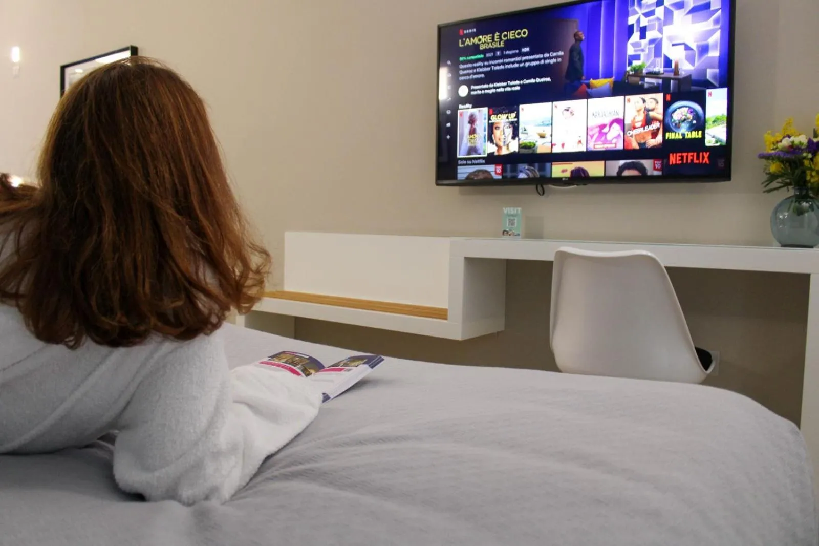 TV and multimedia, Bed in Alma Suites