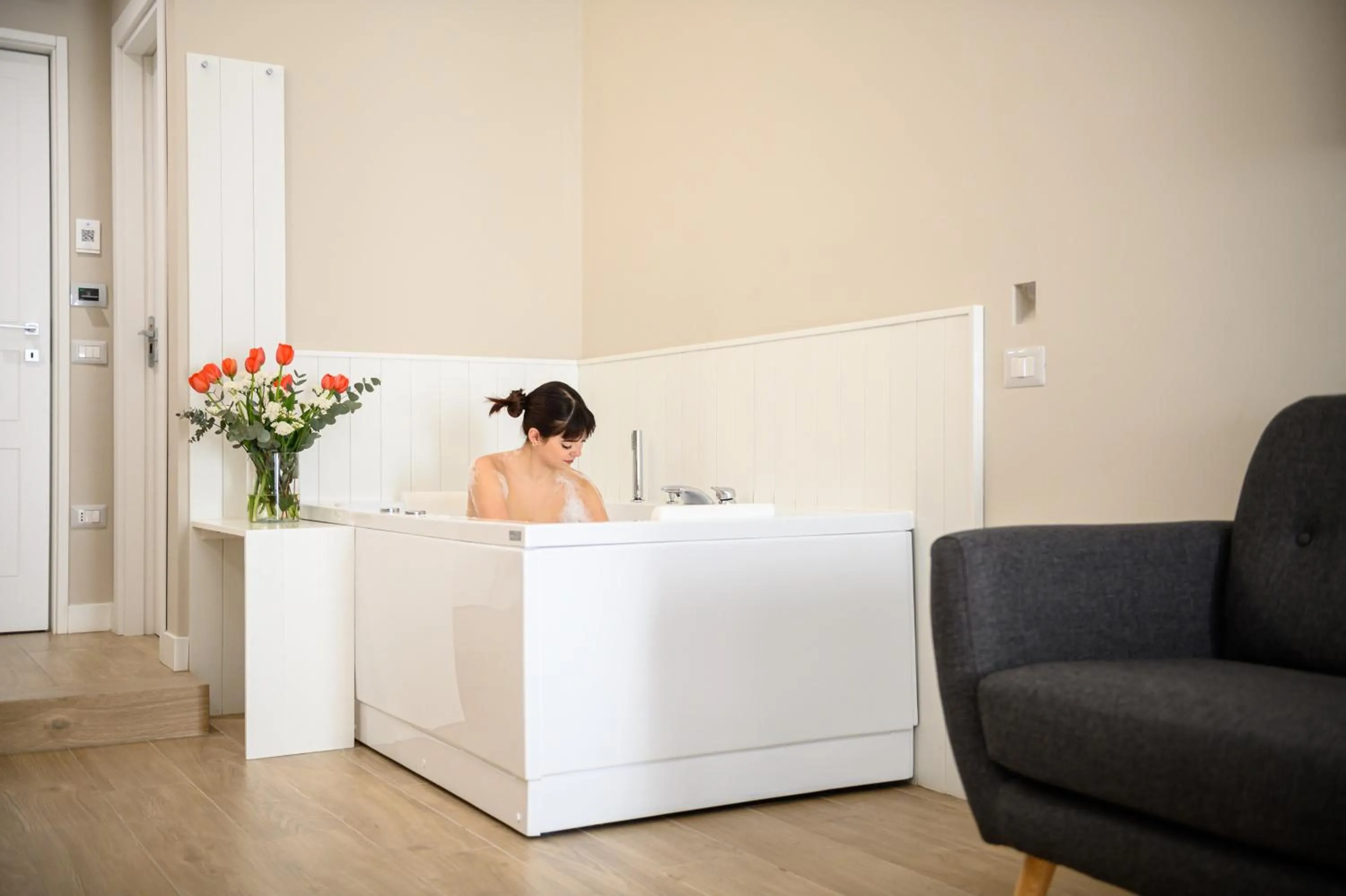 People in Alma Suites