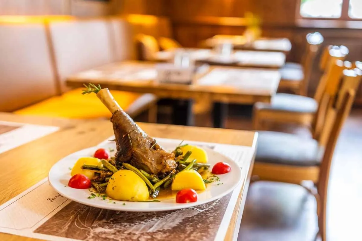 Berghotel Friedrichshöhe - Sauna, Pool & Natur