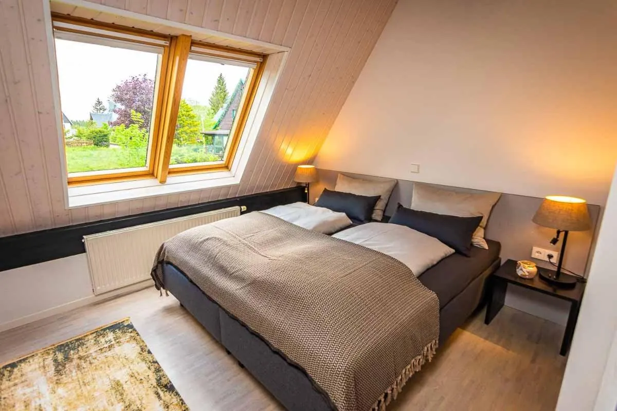 Bed in Berghotel Friedrichshöhe - Sauna, Pool & Natur