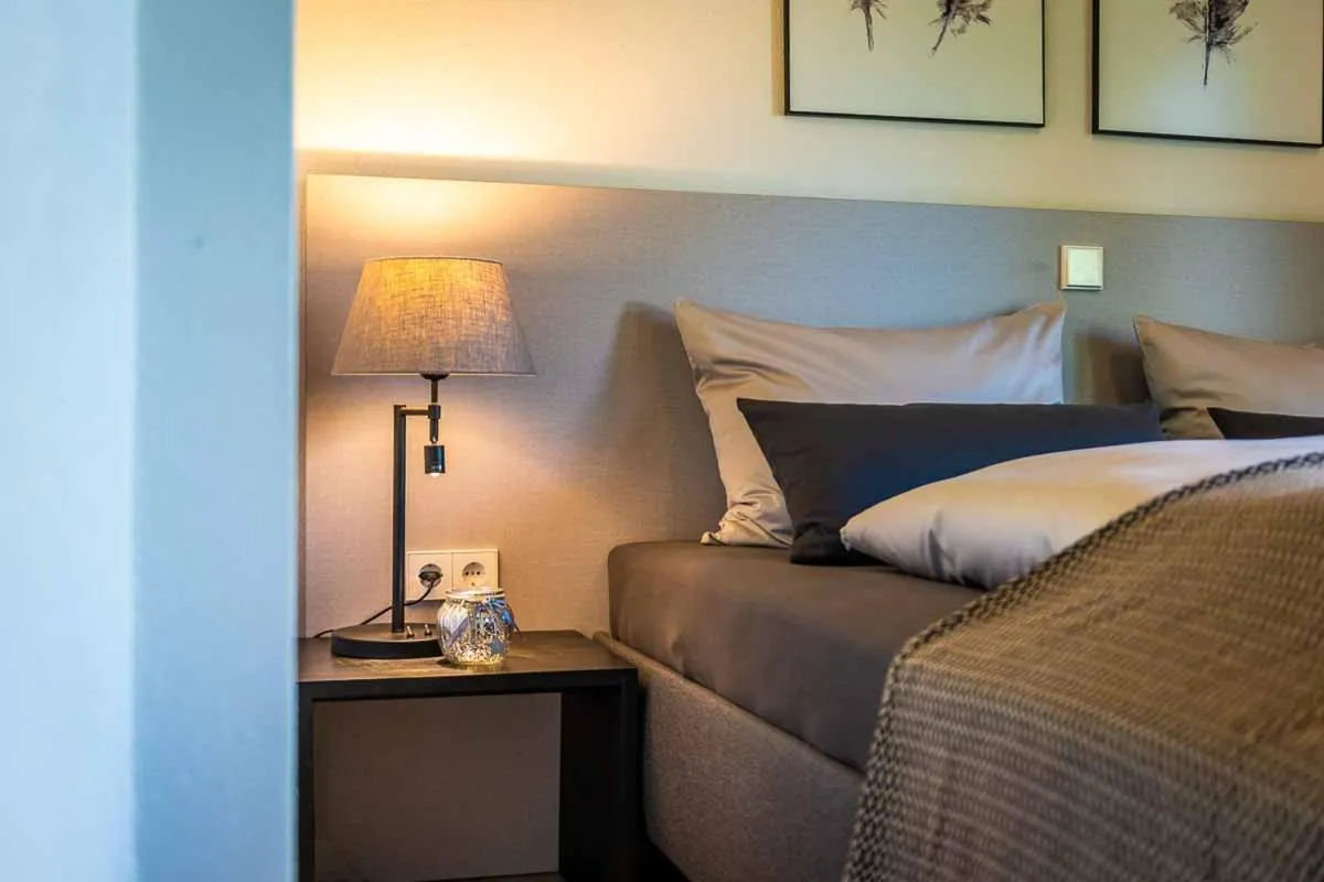 Bed in Berghotel Friedrichshöhe - Sauna, Pool & Natur