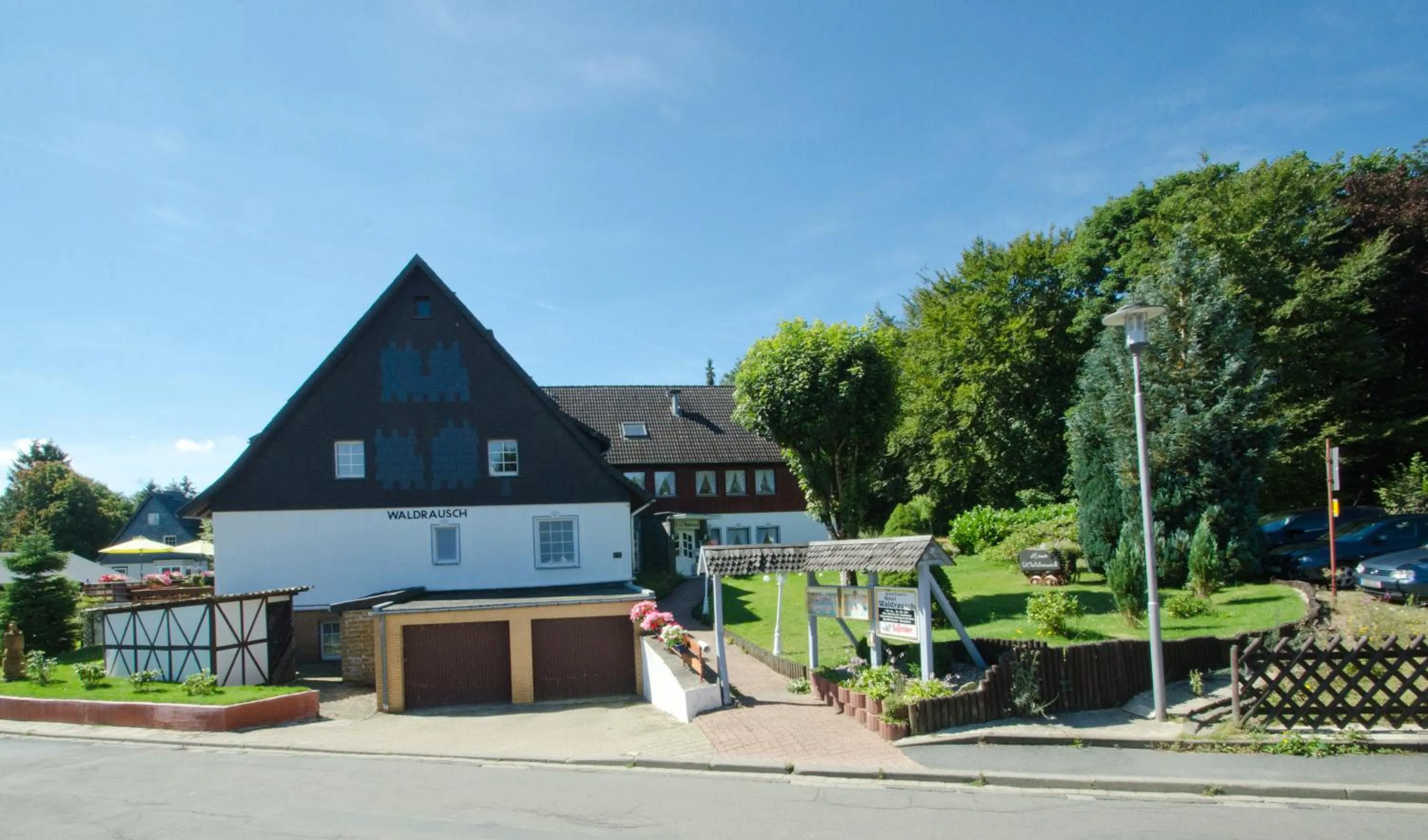 Facade/entrance in Hotel Waldrausch