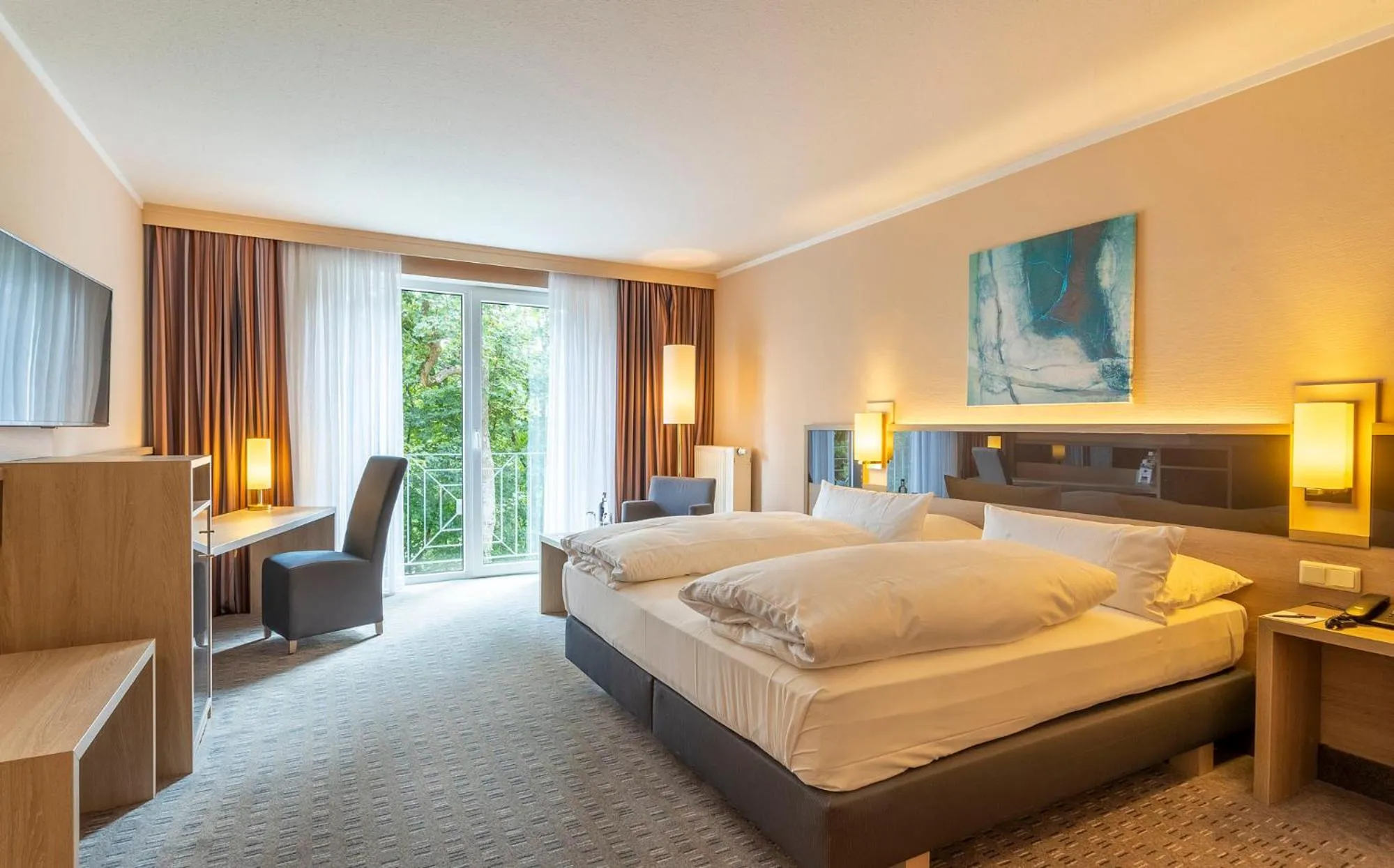 Photo of the whole room, Bed in Parkhotel Berghölzchen