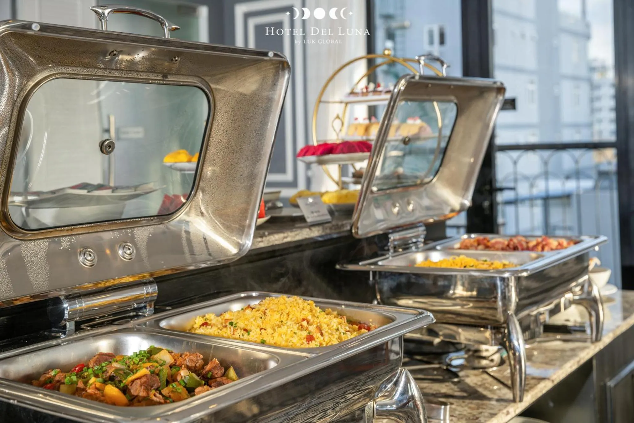 Restaurant/places to eat in Hotel Del Luna Boutique