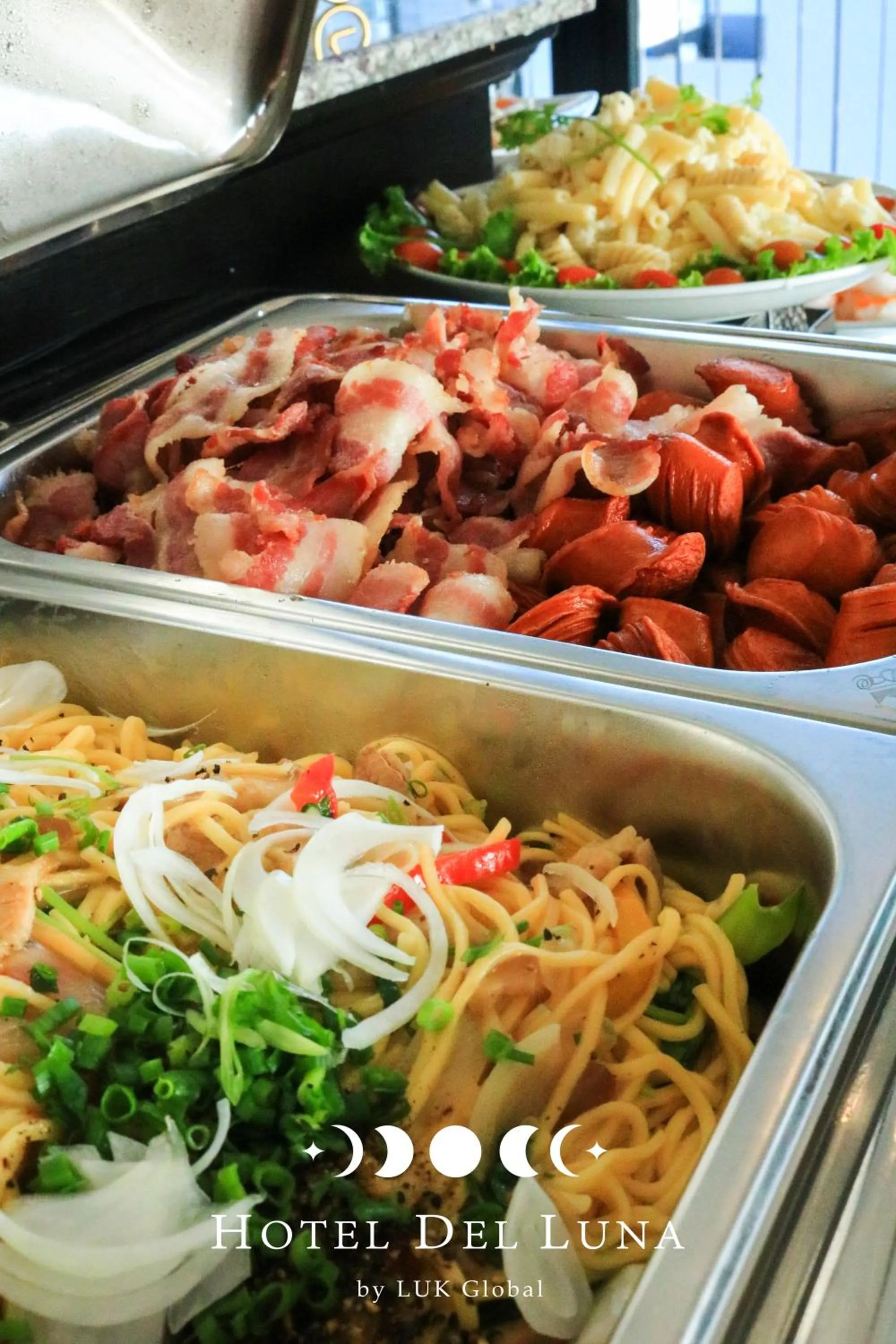 Buffet breakfast in Hotel Del Luna Boutique